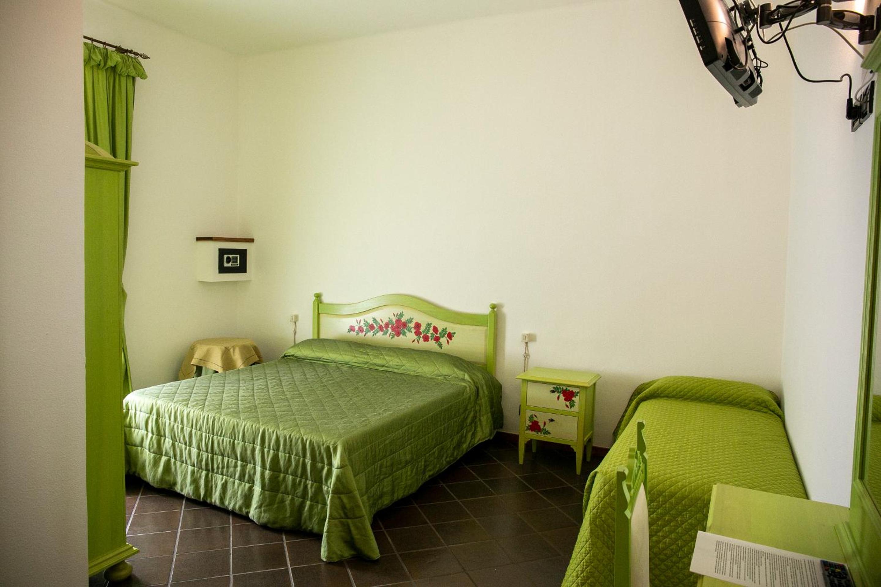 Triple Room photo 1