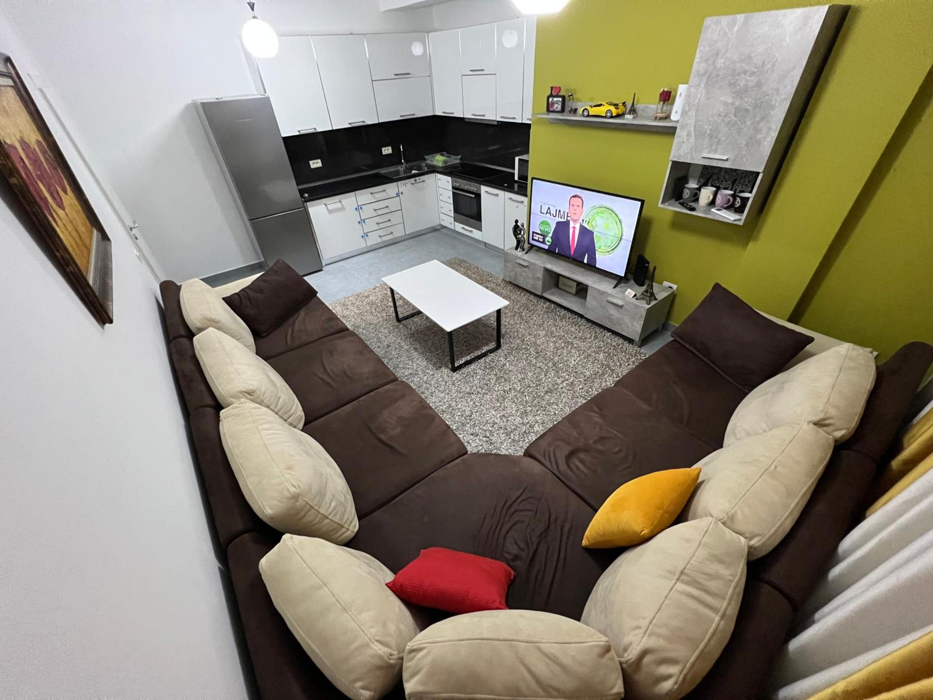 Apartment photo 3
