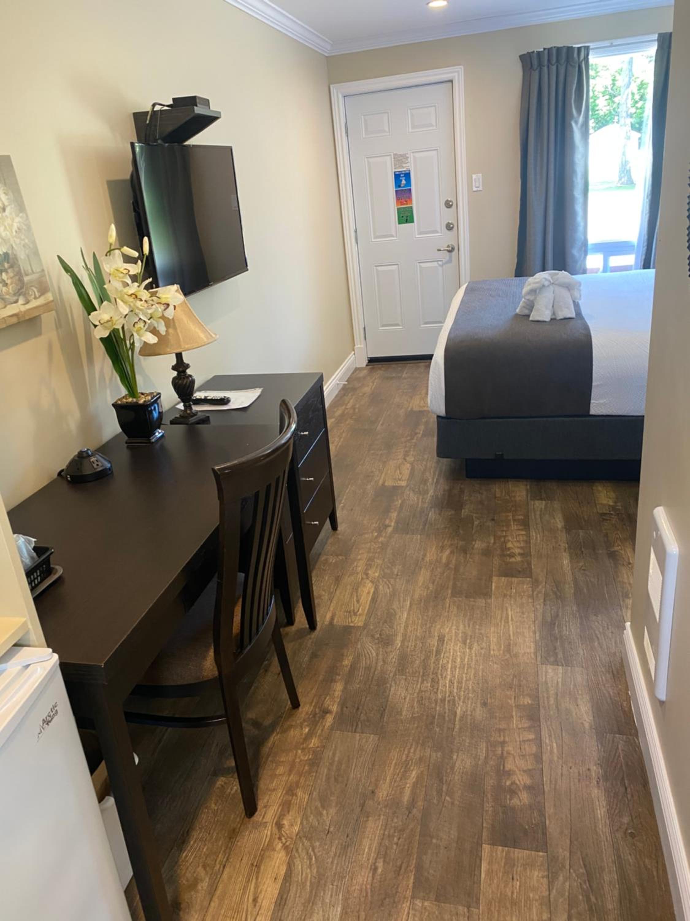 King Room with Garden View