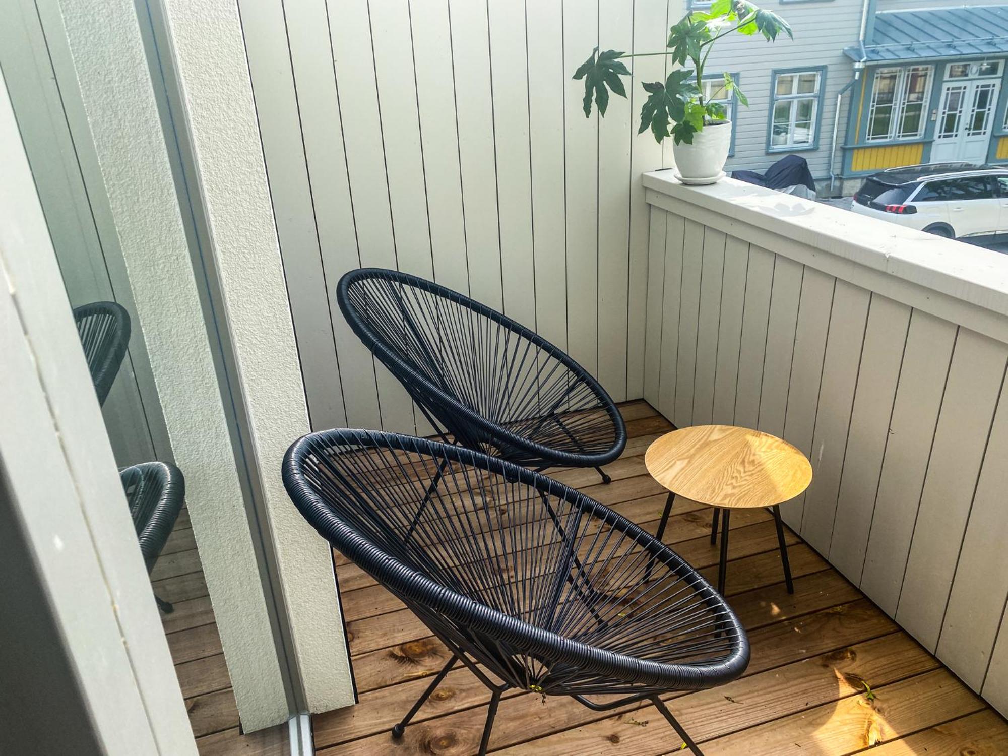 One-Bedroom Apartment - Photo 6