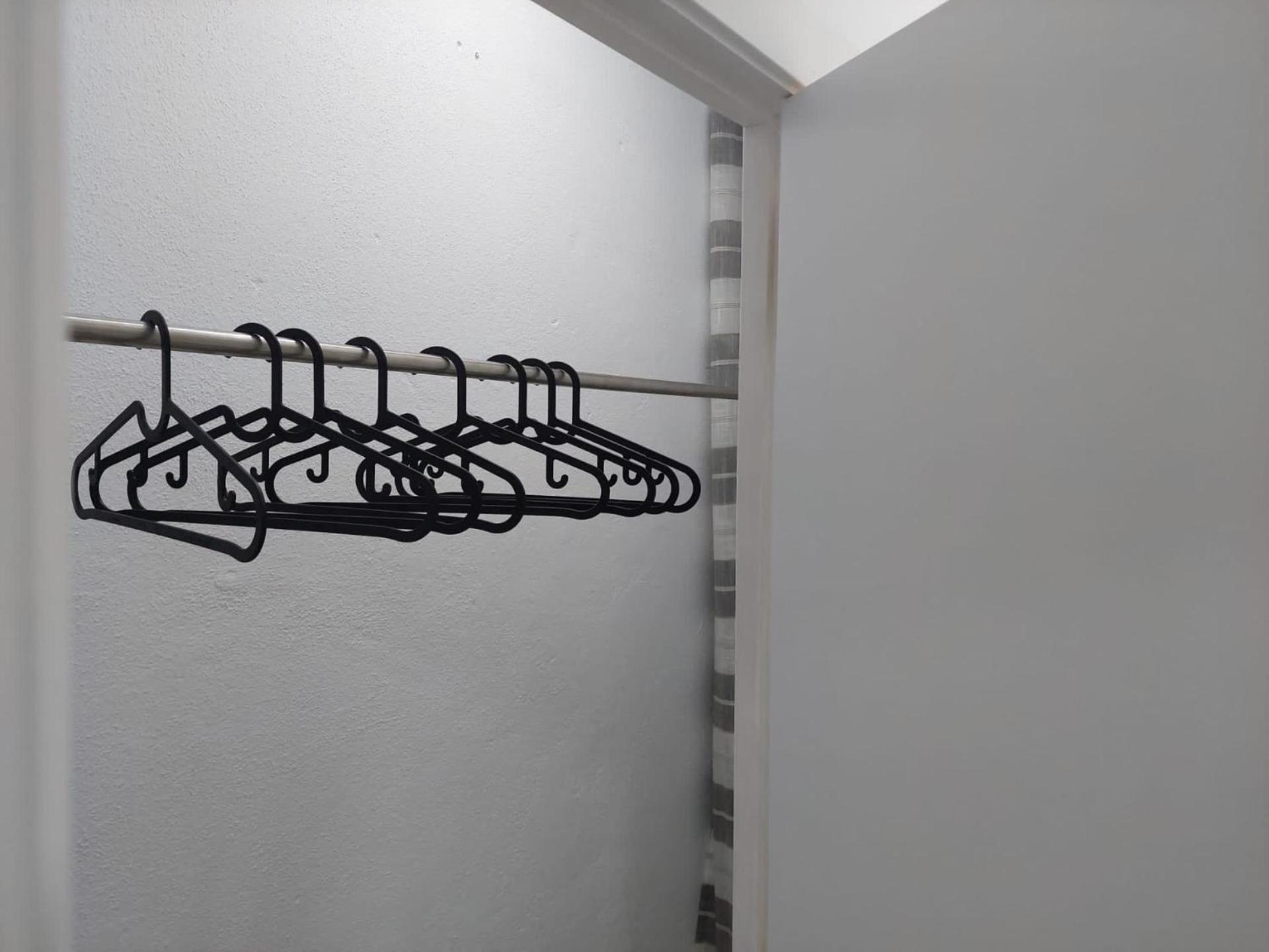 One-Bedroom Apartment - Photo 16