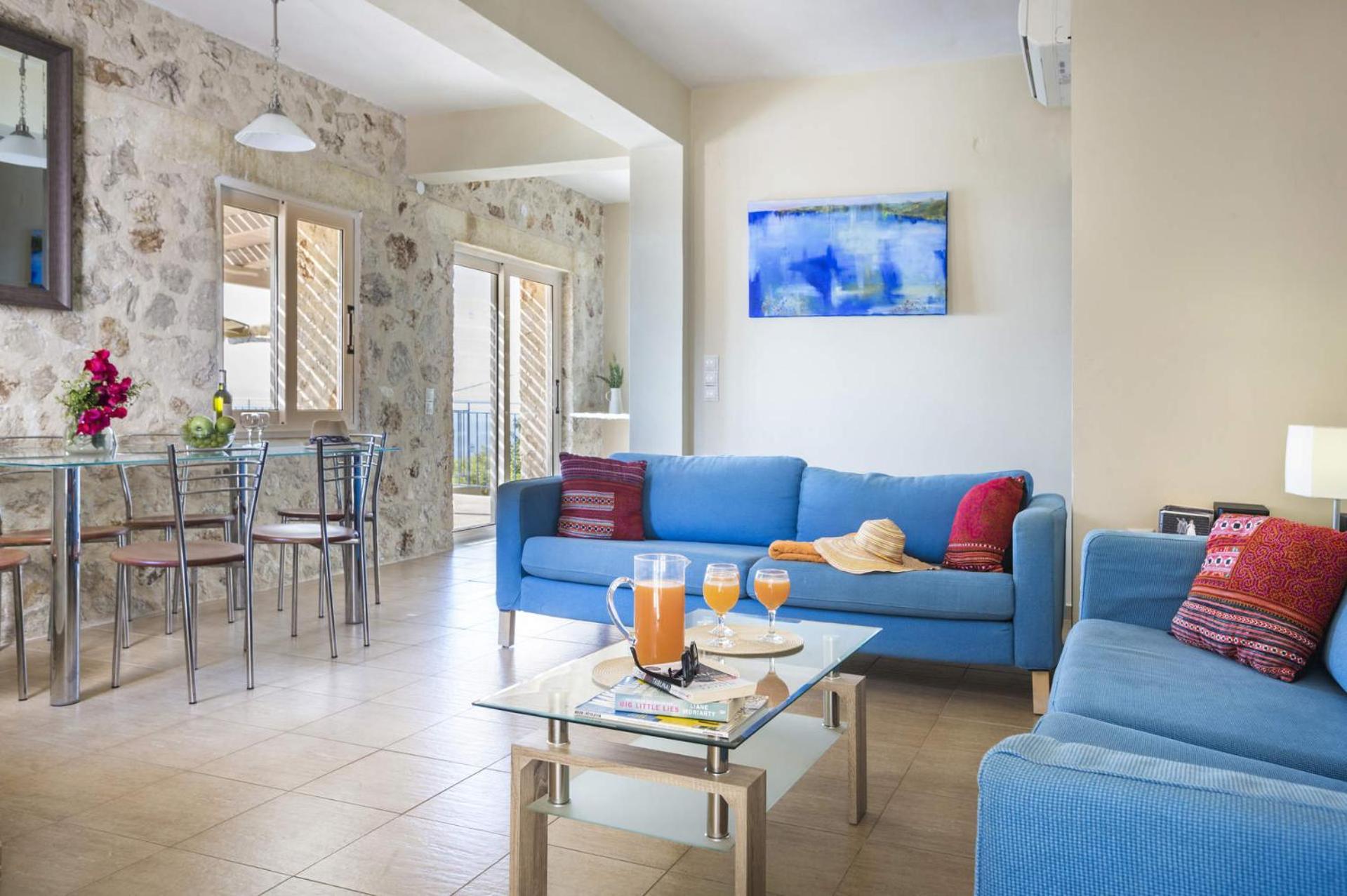 Villa photo 1