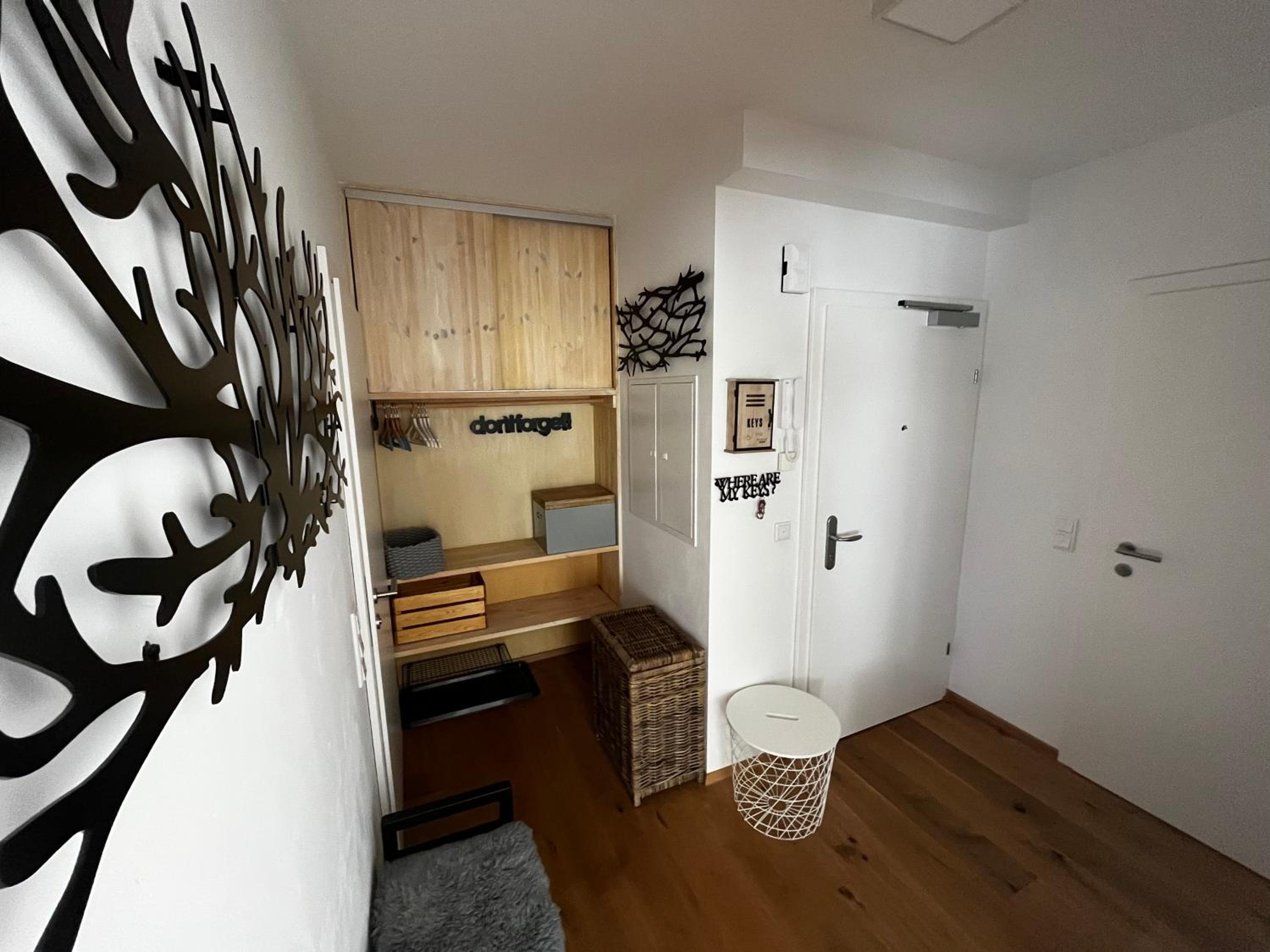 One-Bedroom Apartment - Photo 41