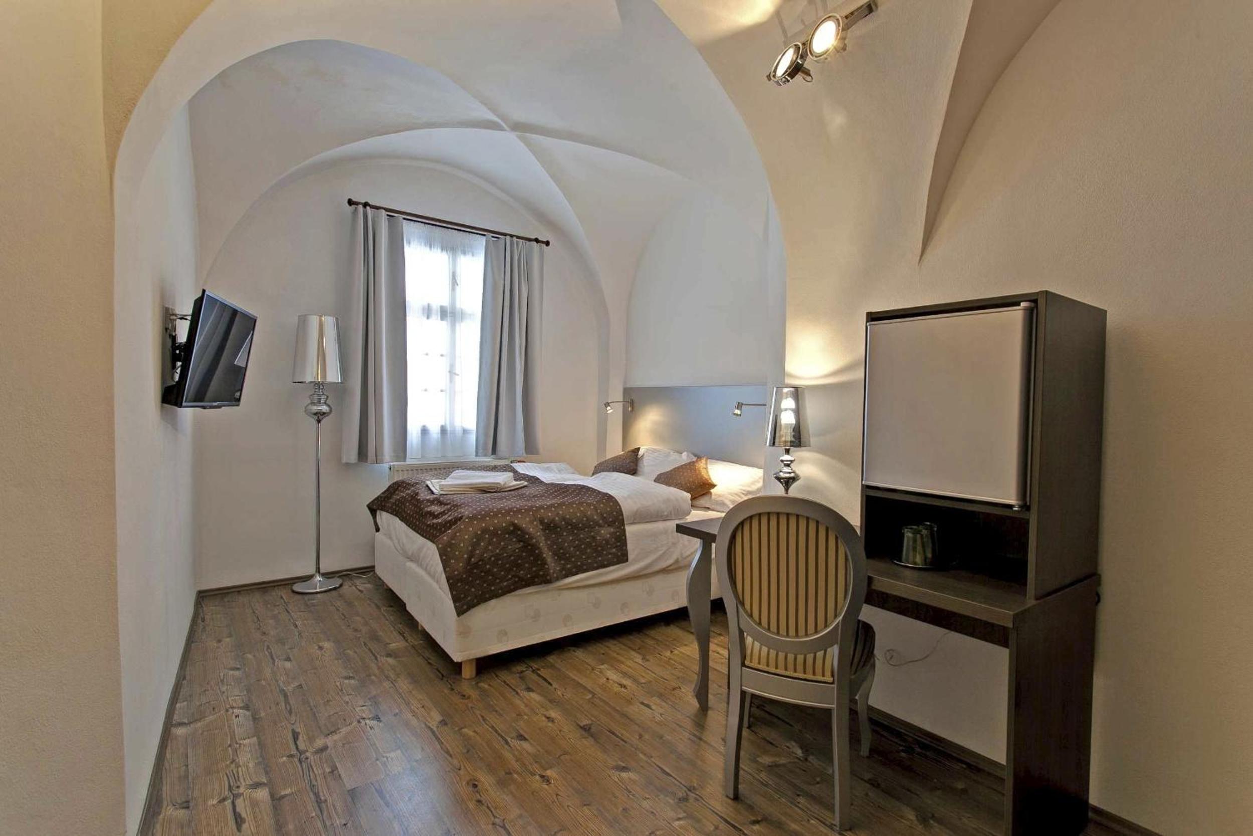 Standard Double Room photo 3