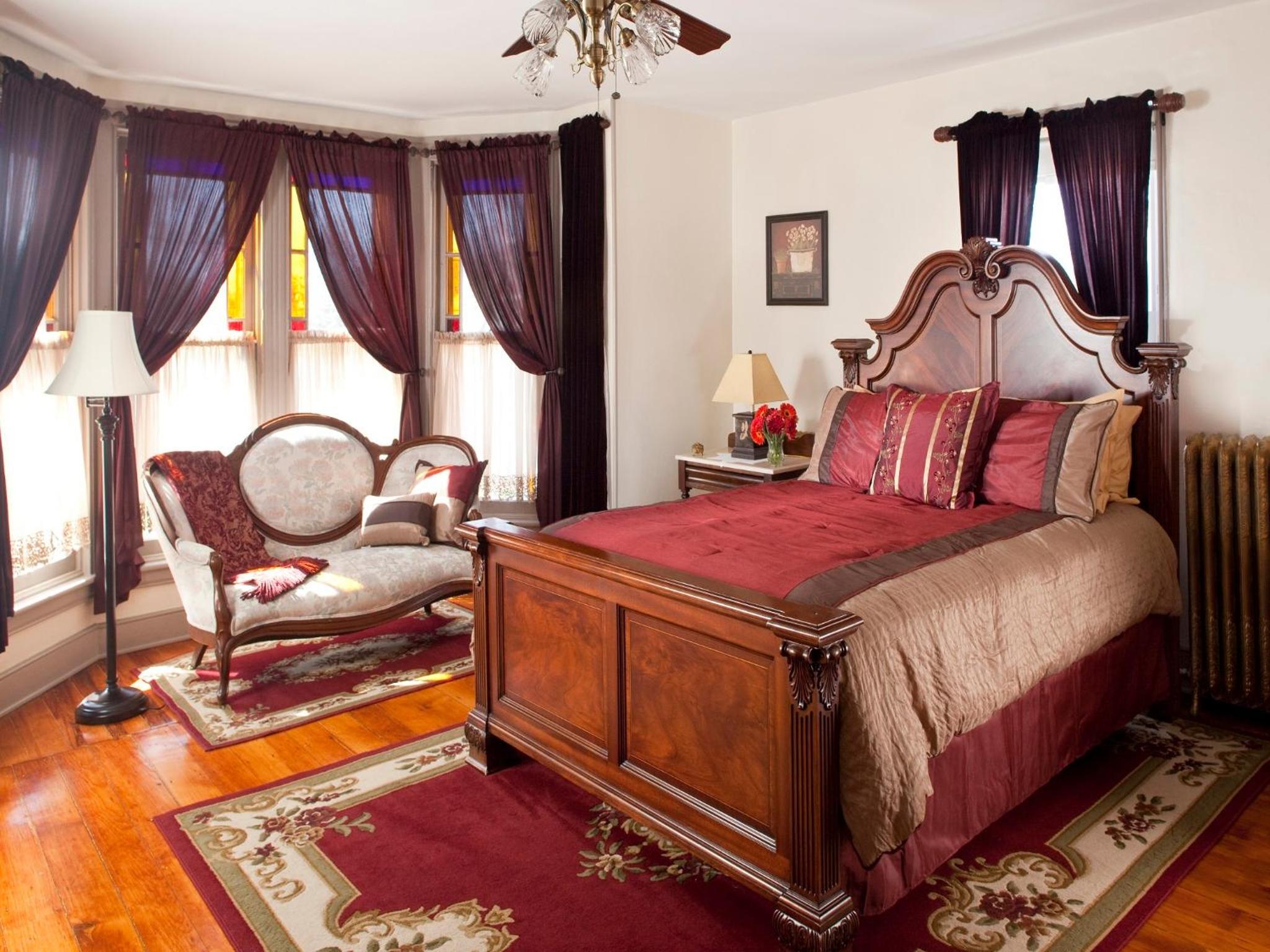 Deluxe Queen Room photo 2