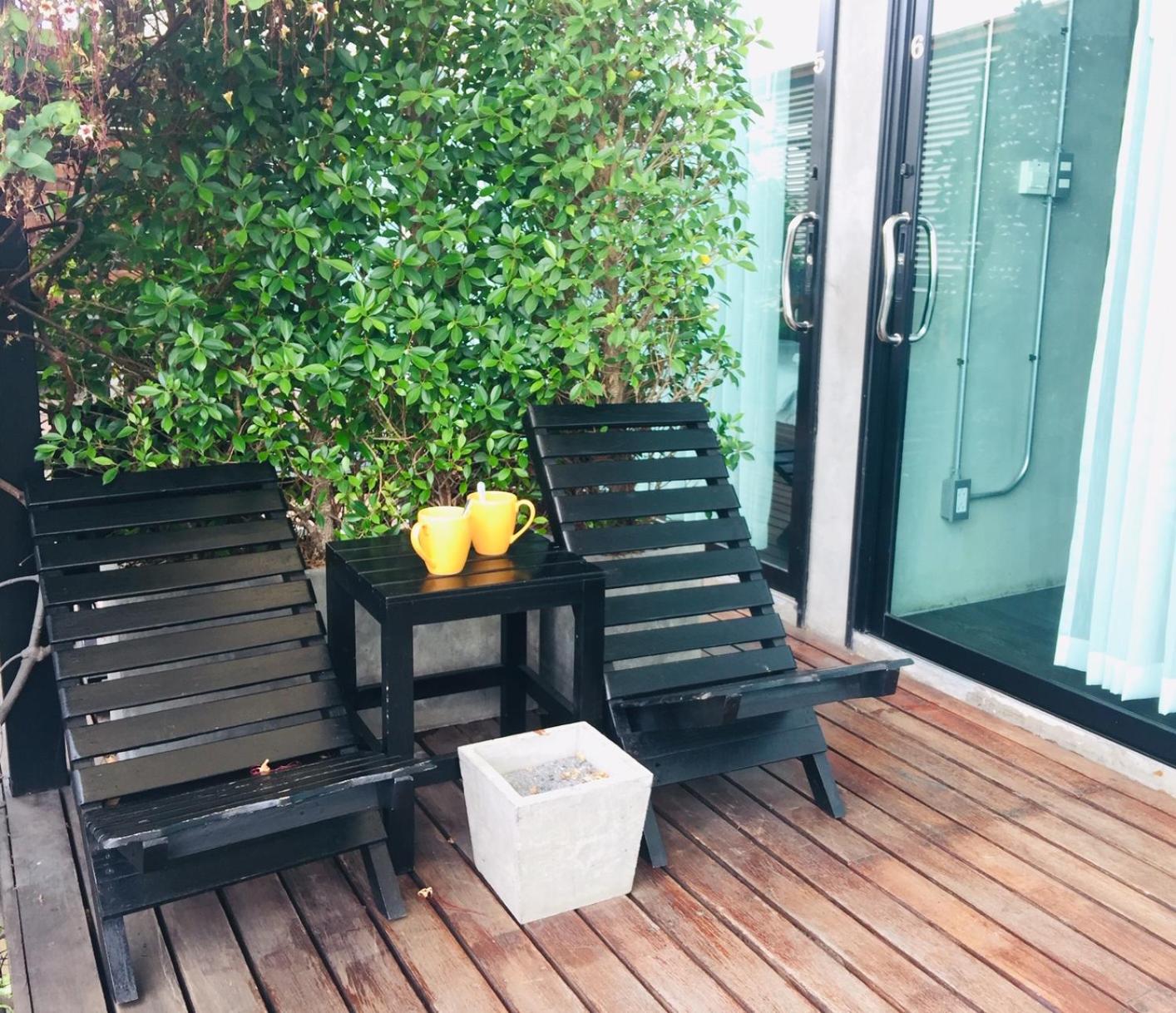 Double Room with Balcony - Photo 8