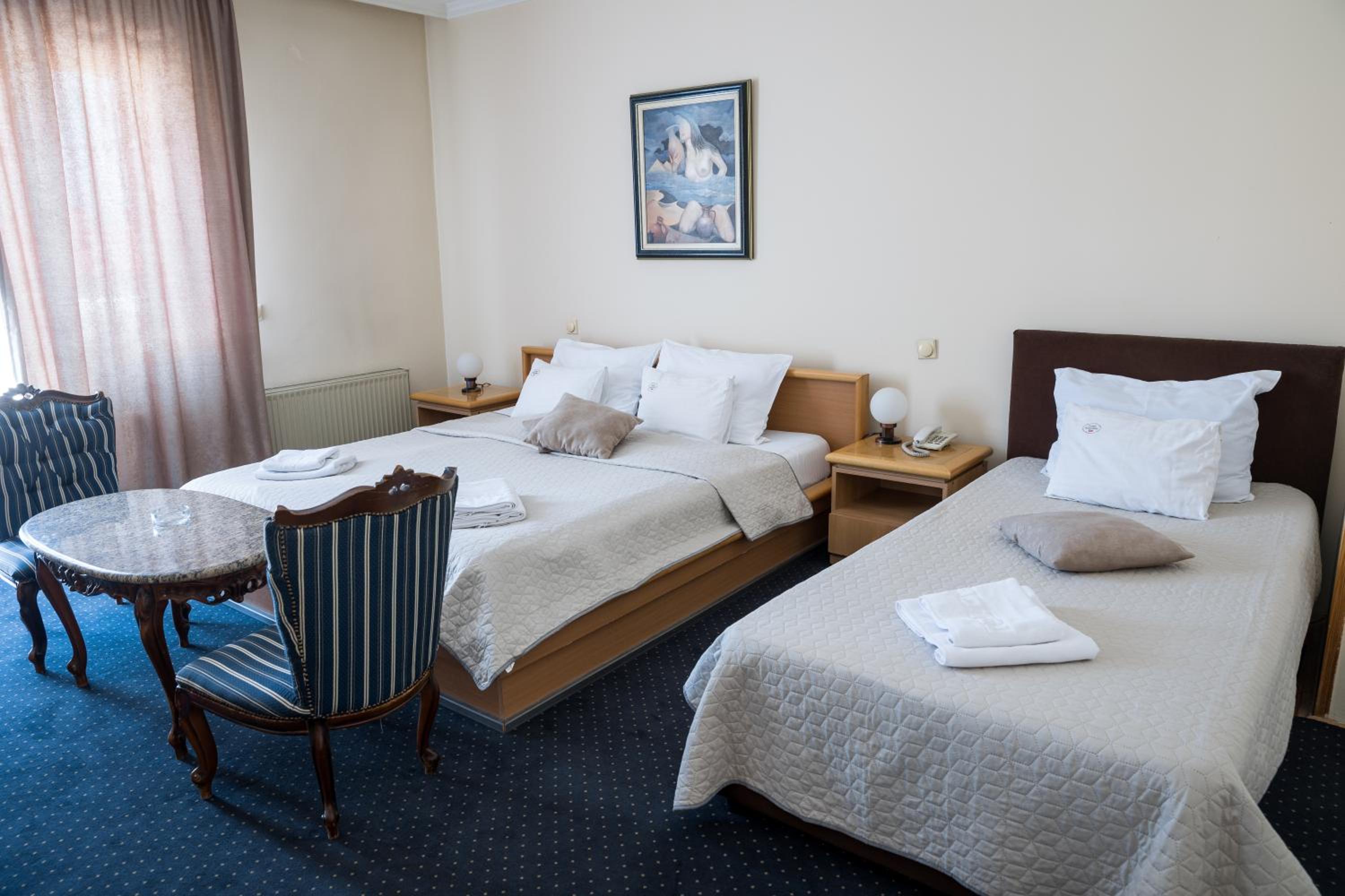 Deluxe Triple Room photo 1
