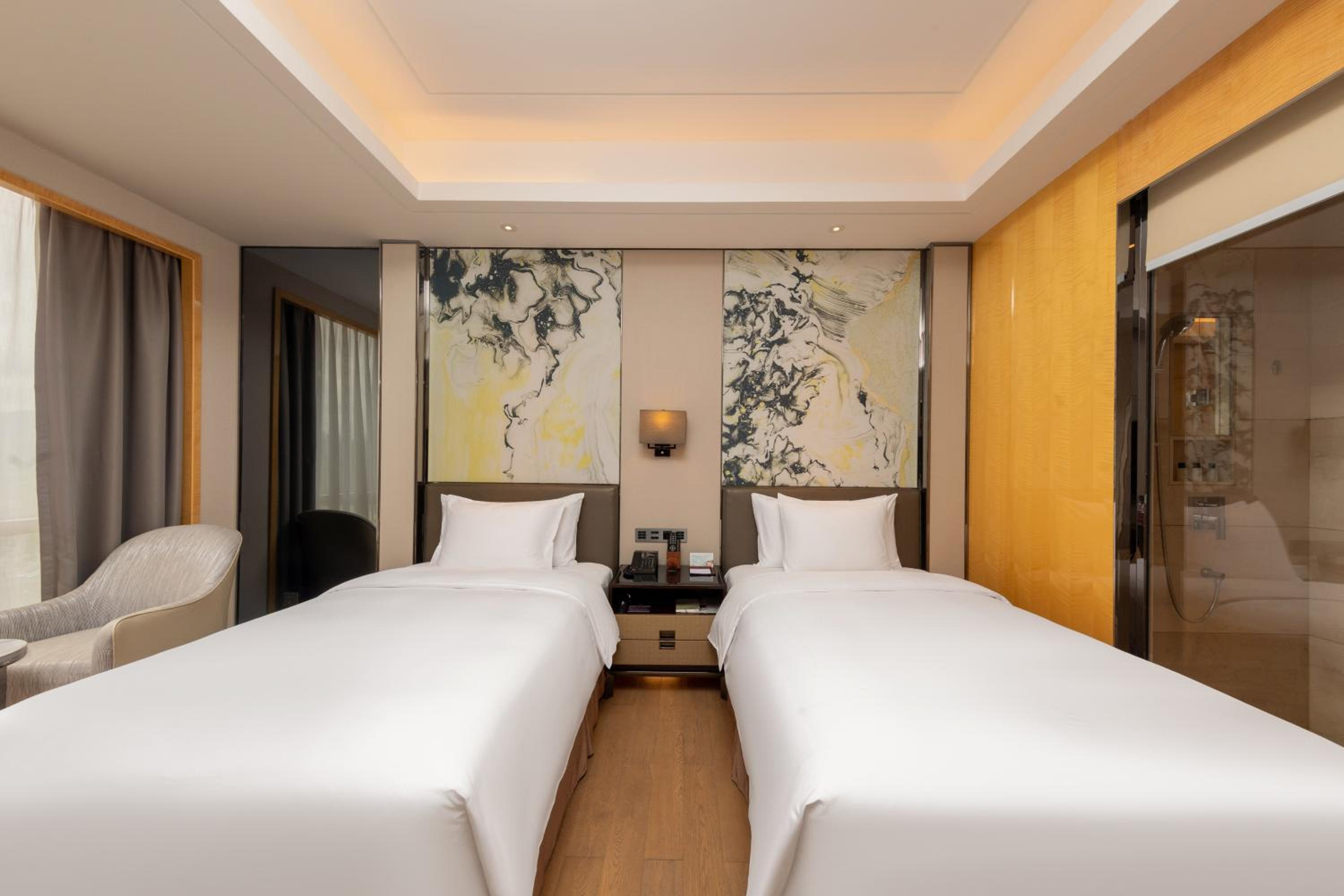 Deluxe Twin Room photo 2