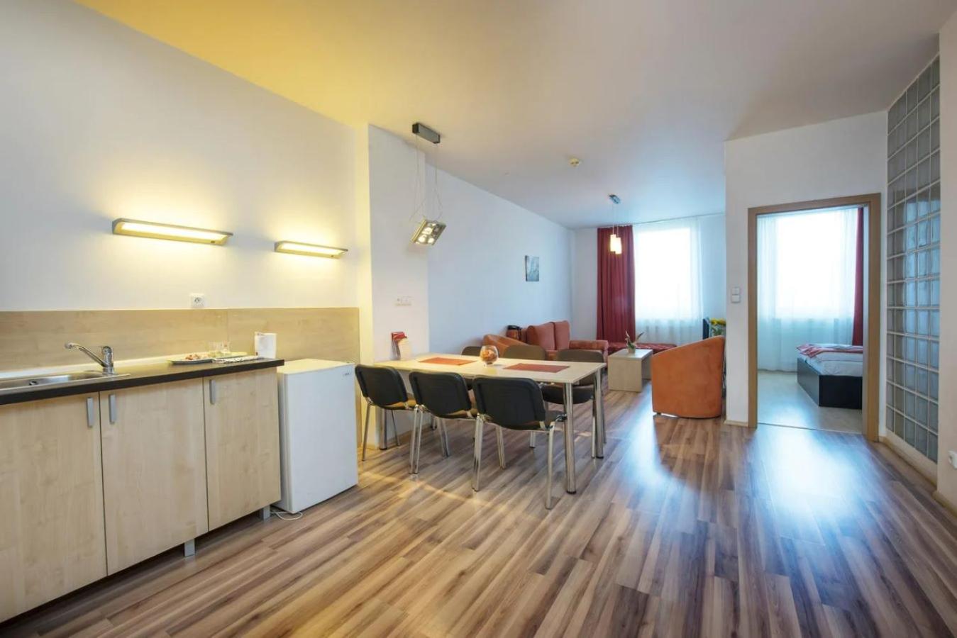 Standard Apartment - Photo 7