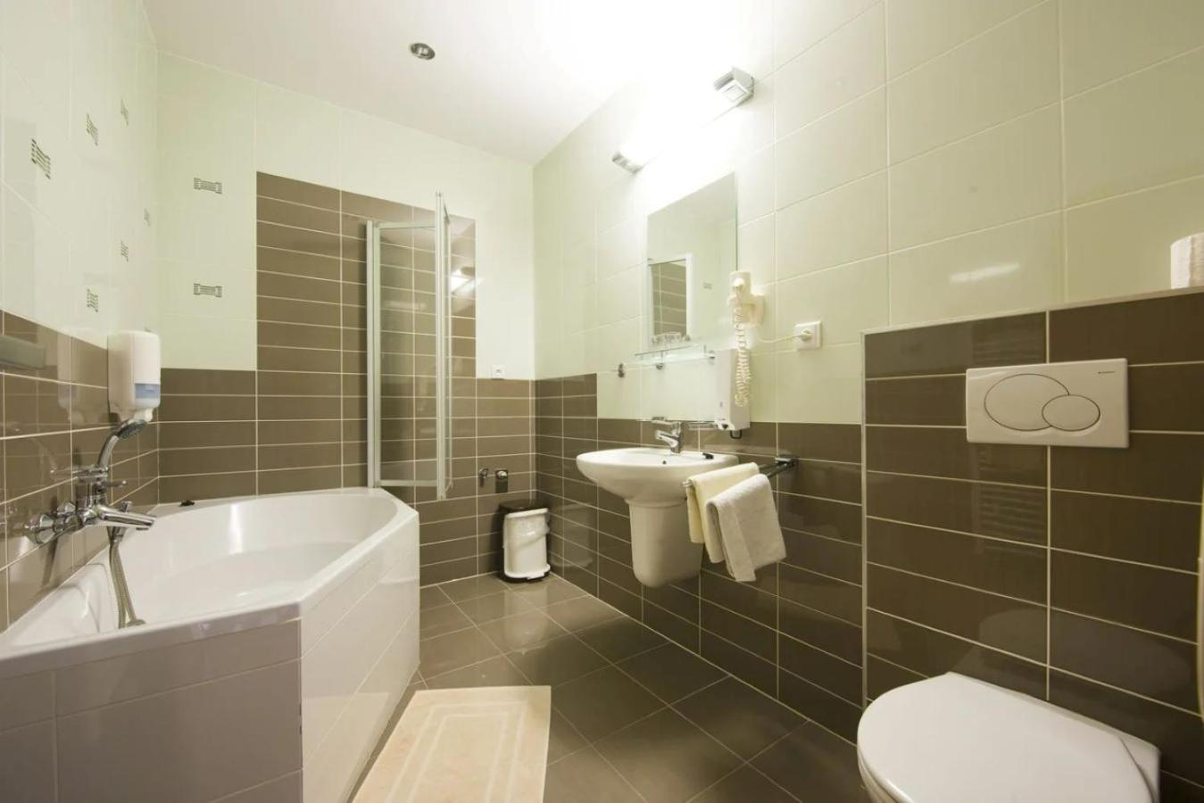 Standard Apartment - Photo 4