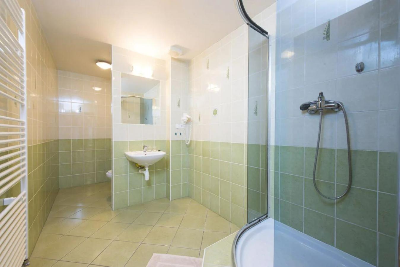 Standard Apartment - Photo 6