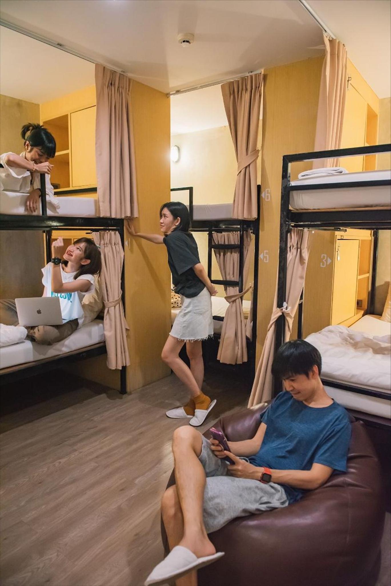 Bunk Bed in Mixed Dormitory Room photo 2