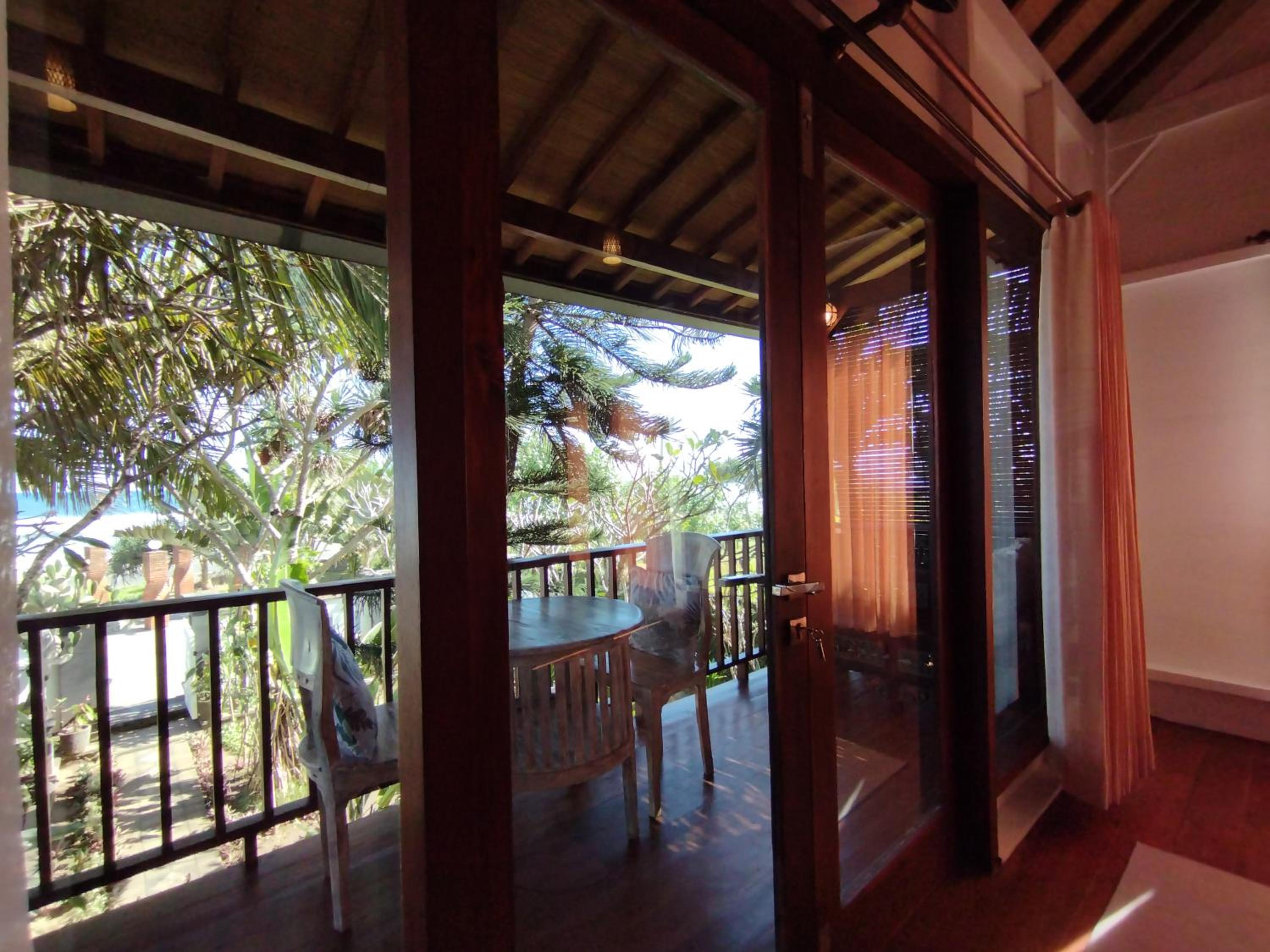 One-Bedroom House - Photo 20