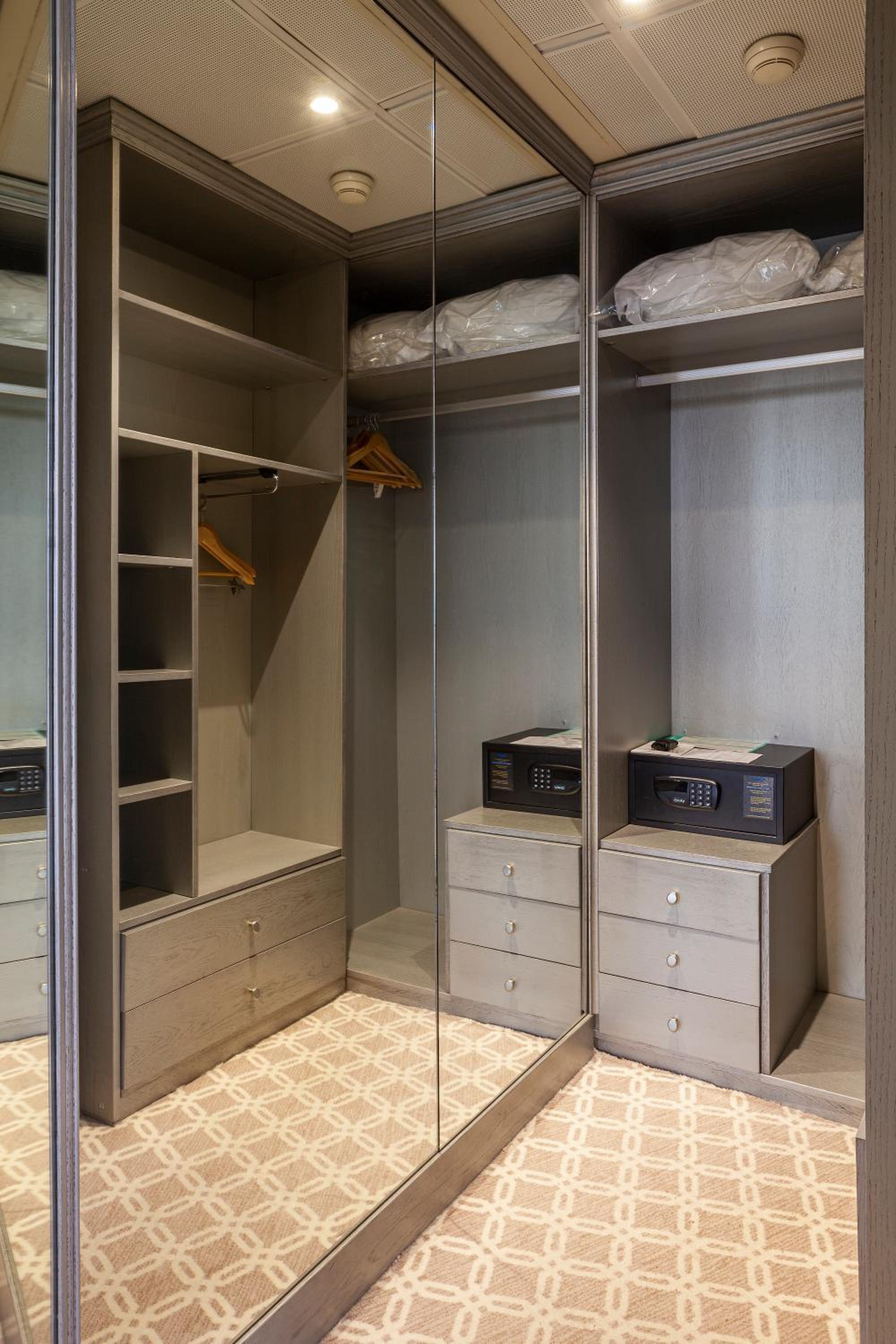 Junior Suite - Photo 11