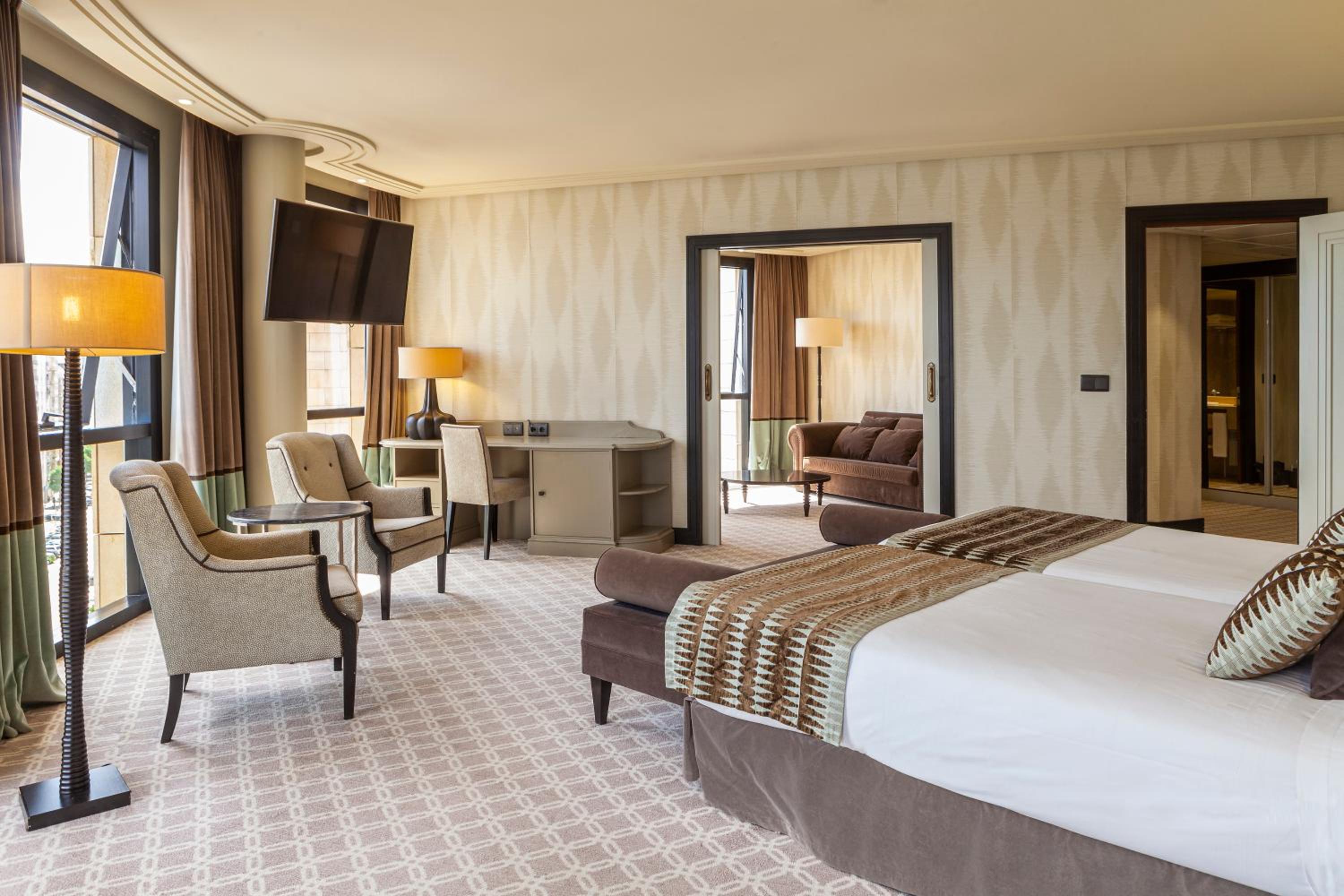 Junior Suite - Photo 6
