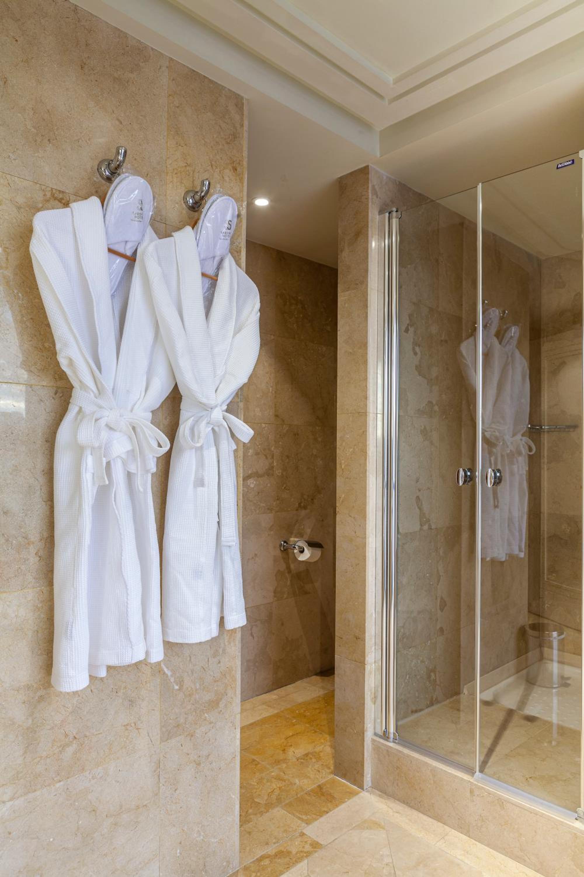 Junior Suite - Photo 27