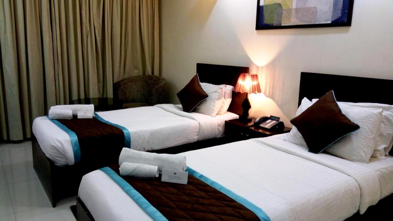 Deluxe Double or Twin Room - Photo 5