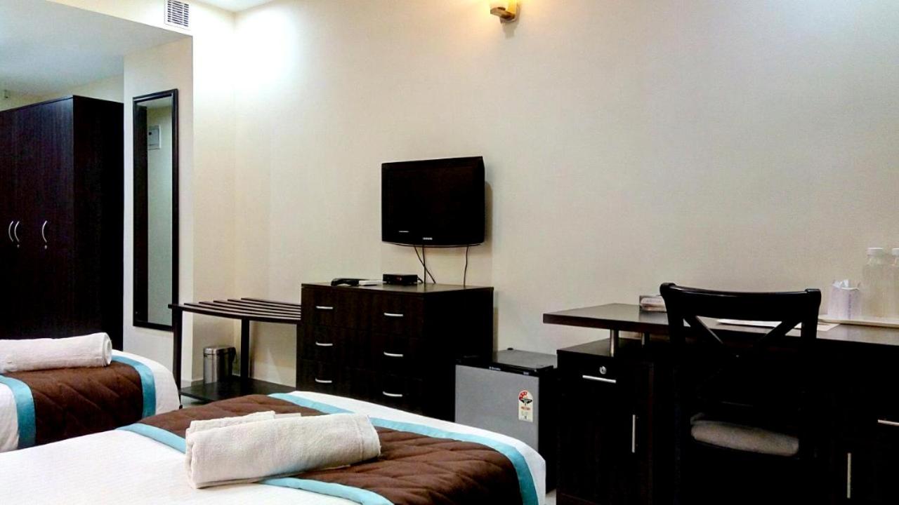 Deluxe Double or Twin Room - Photo 14