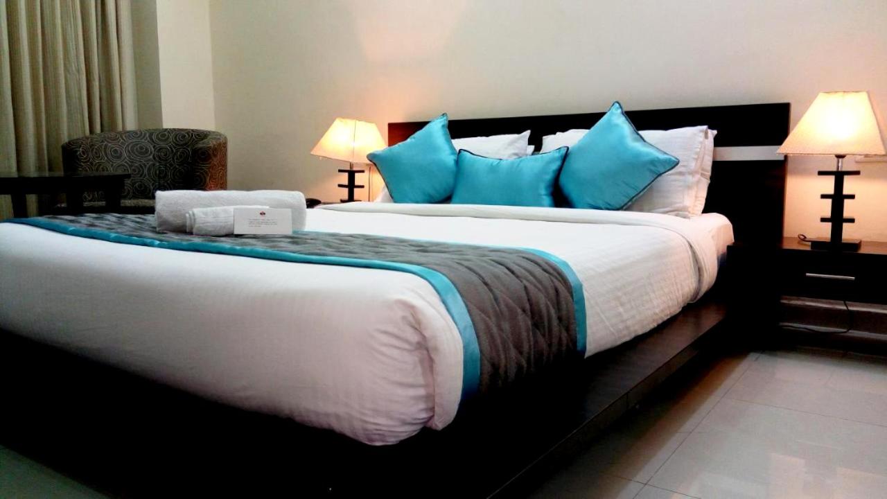 Deluxe Double or Twin Room - Photo 20