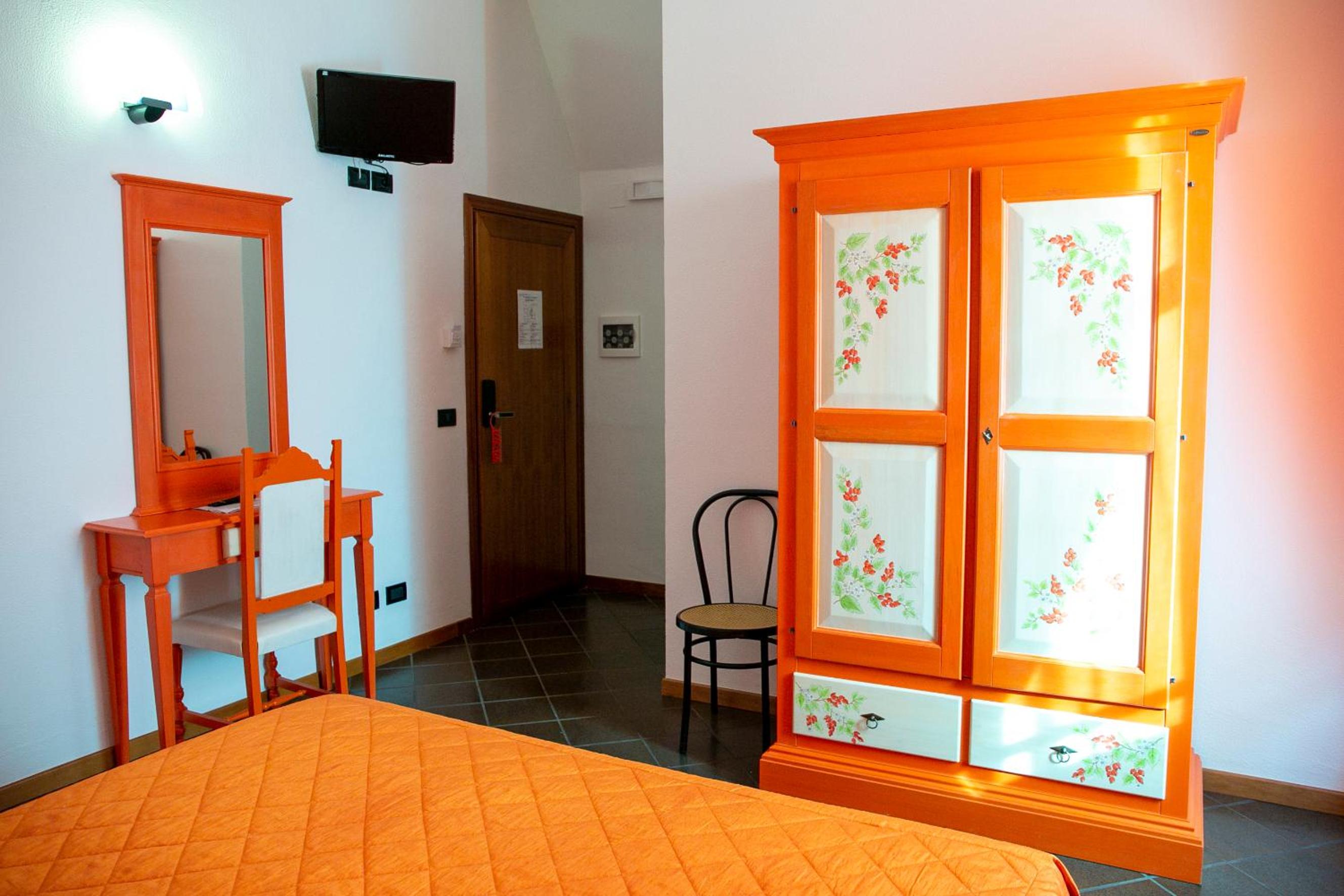 Quadruple Room photo 2