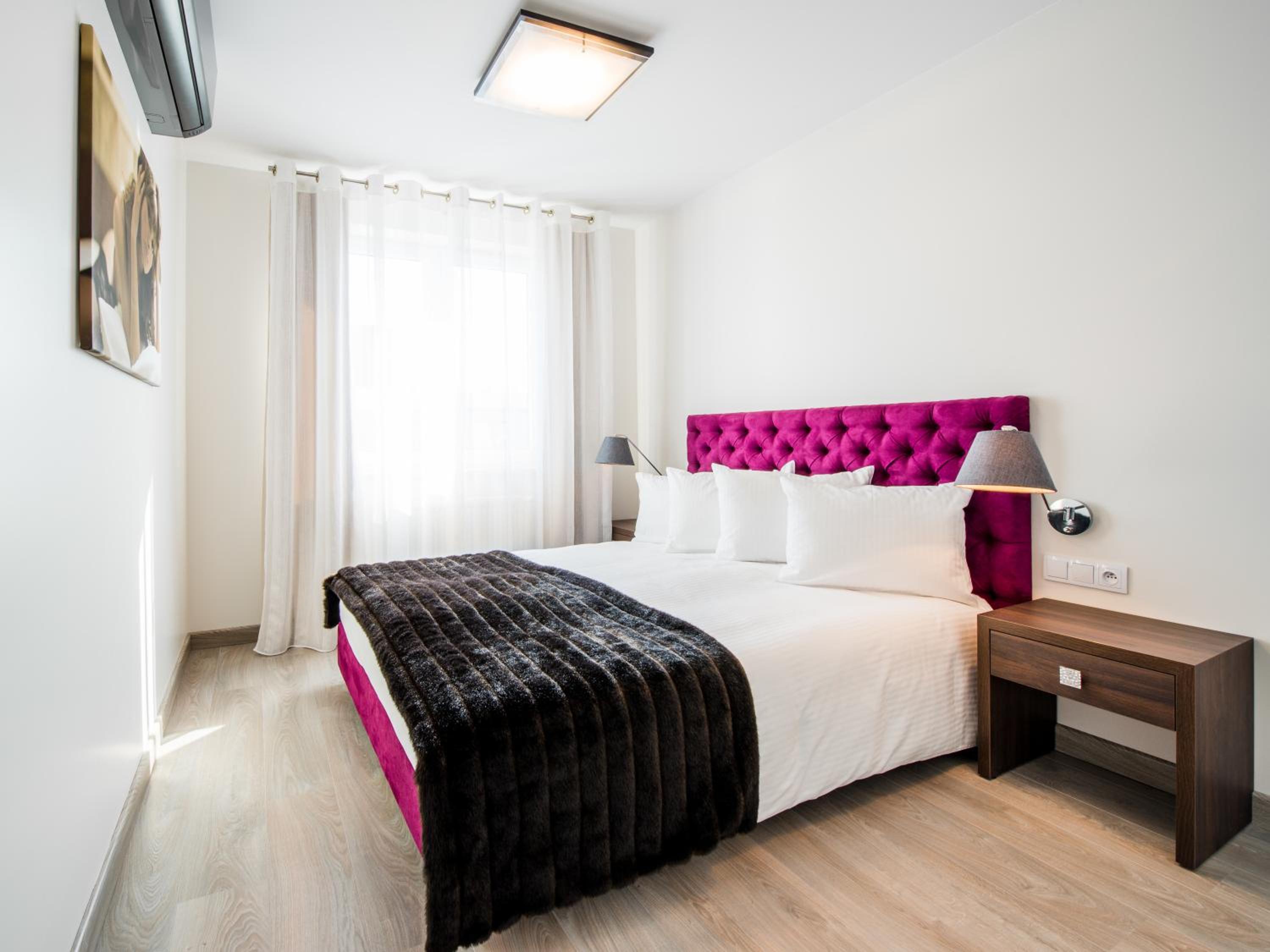 Executive Apartment - Photo 16