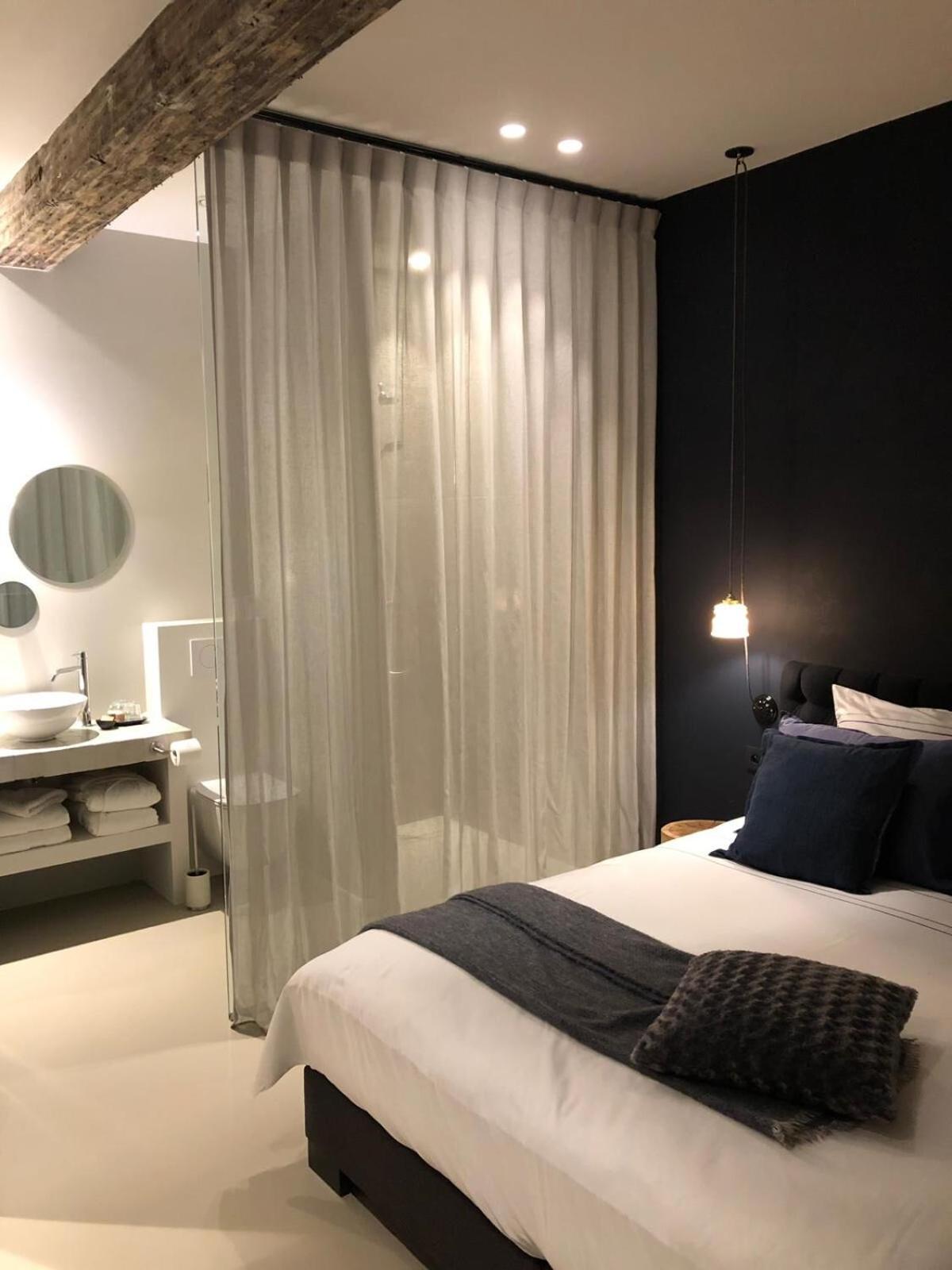 Deluxe Double or Twin Room photo 1