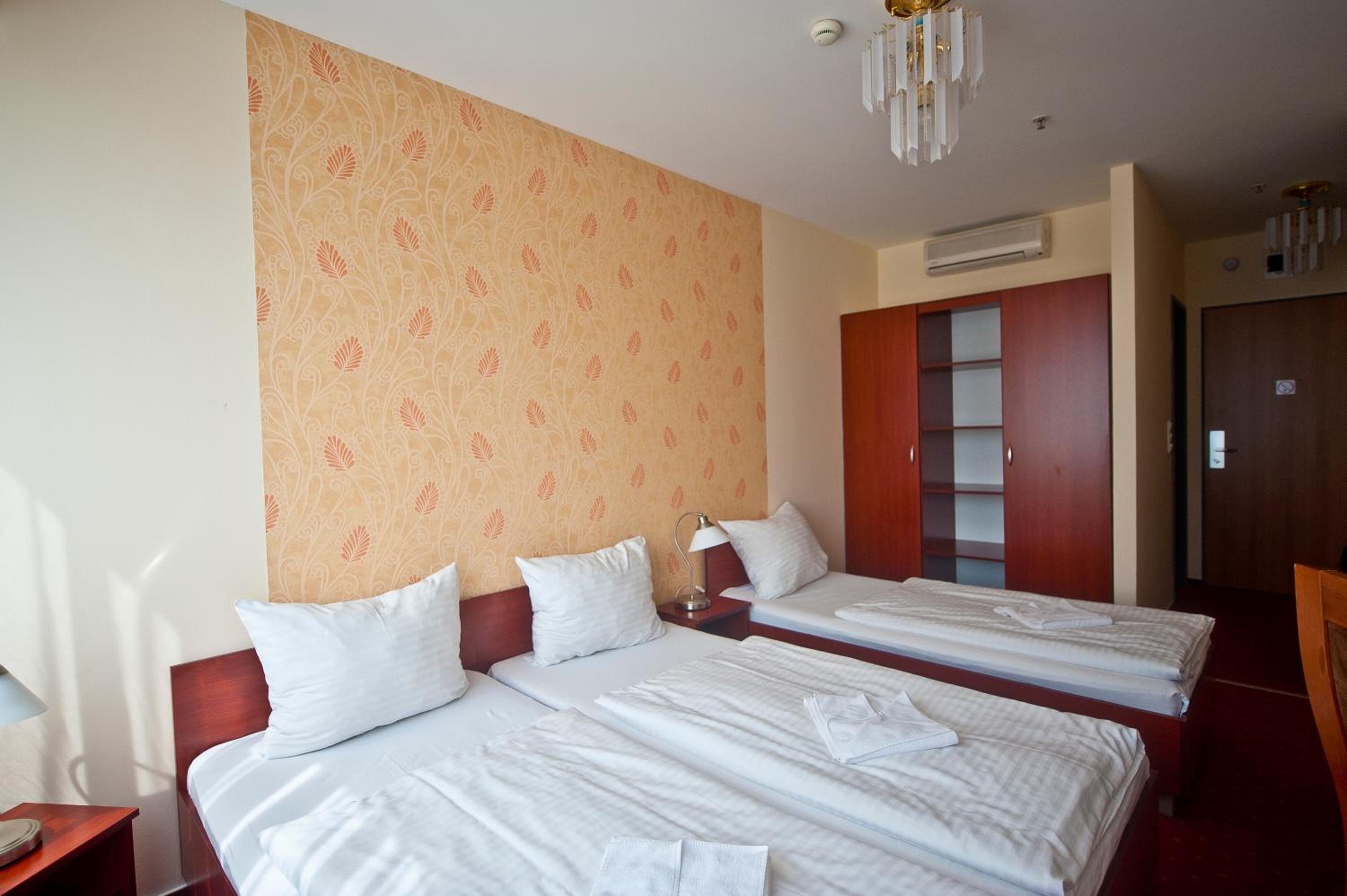 Triple Room - Photo 5