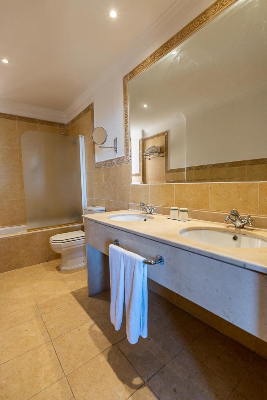 Double Room with Sea View (1 Adult + 2 Children)