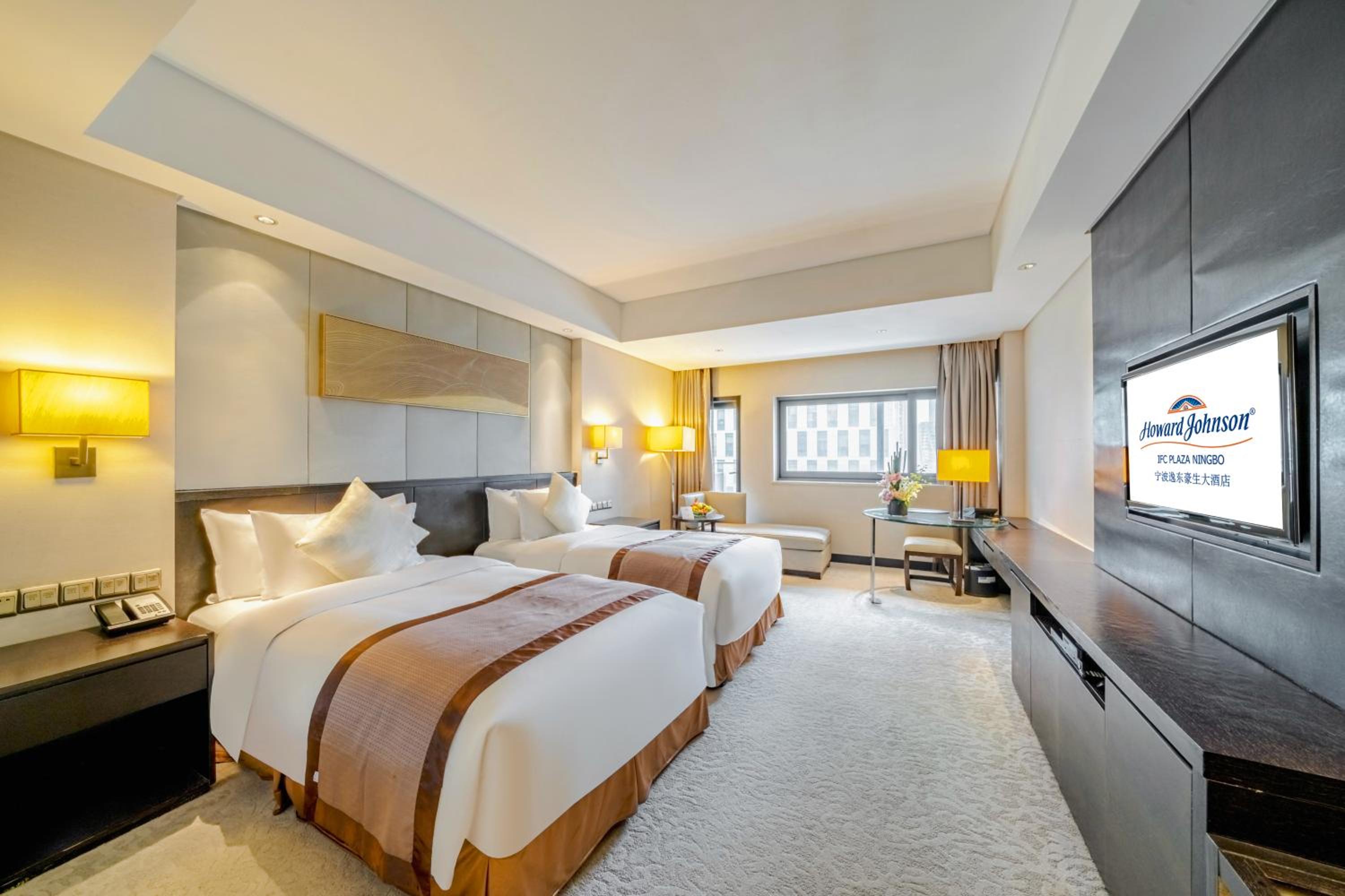 Executive Twin Room with City View photo 2