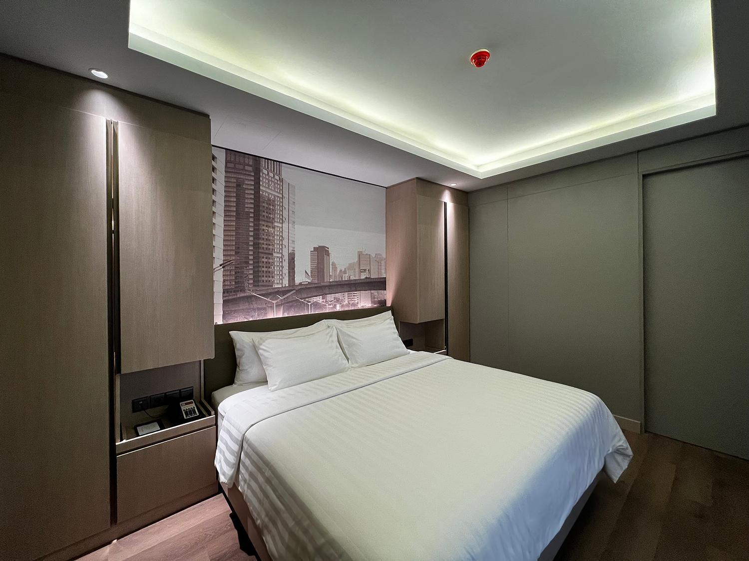 One-Bedroom Suite - Photo 1