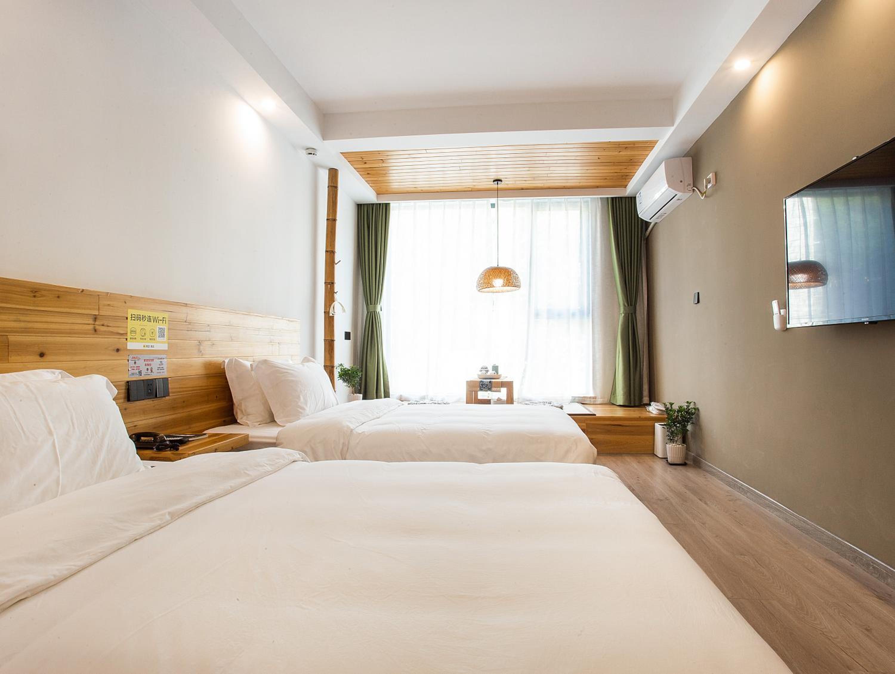 Superior Twin Room - Shixin photo 3