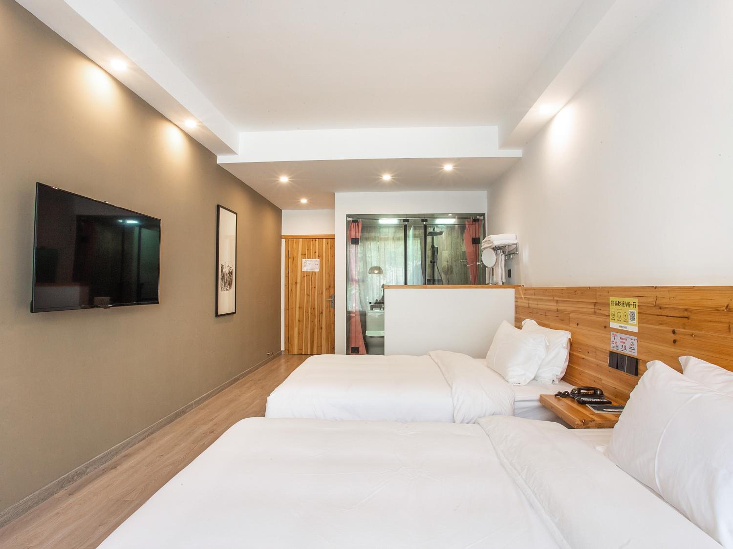 Superior Twin Room - Shixin photo 1