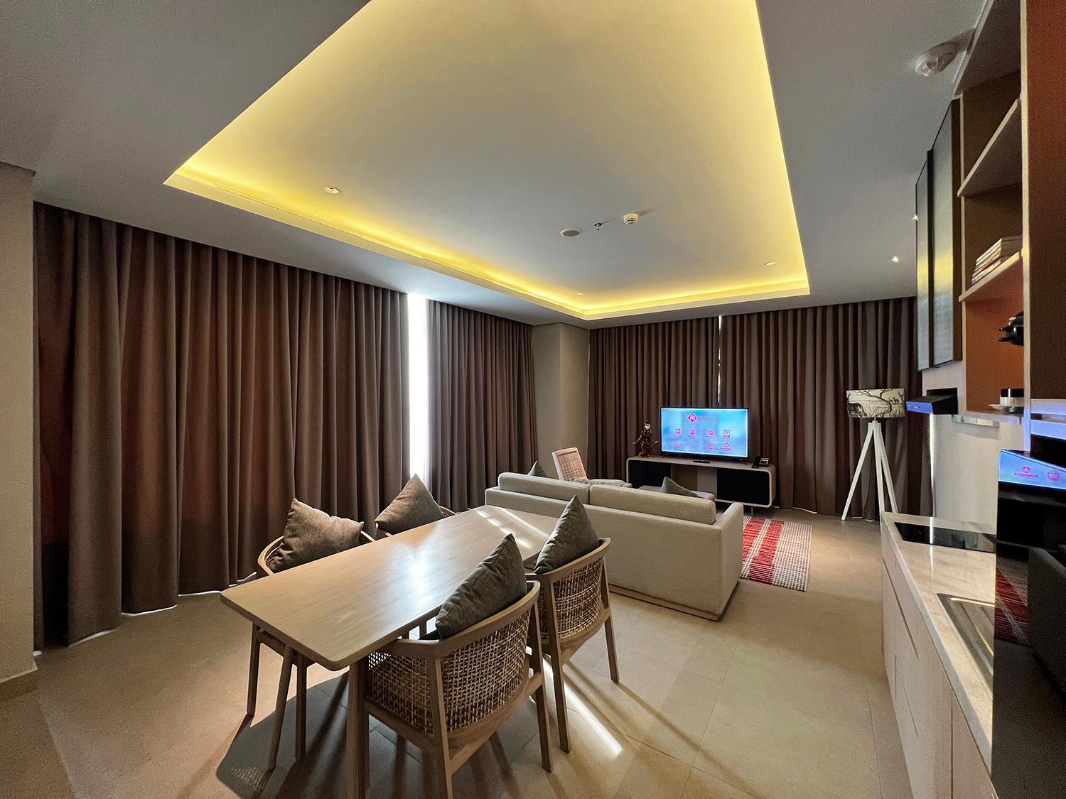Two-Bedroom Suite - Photo 2