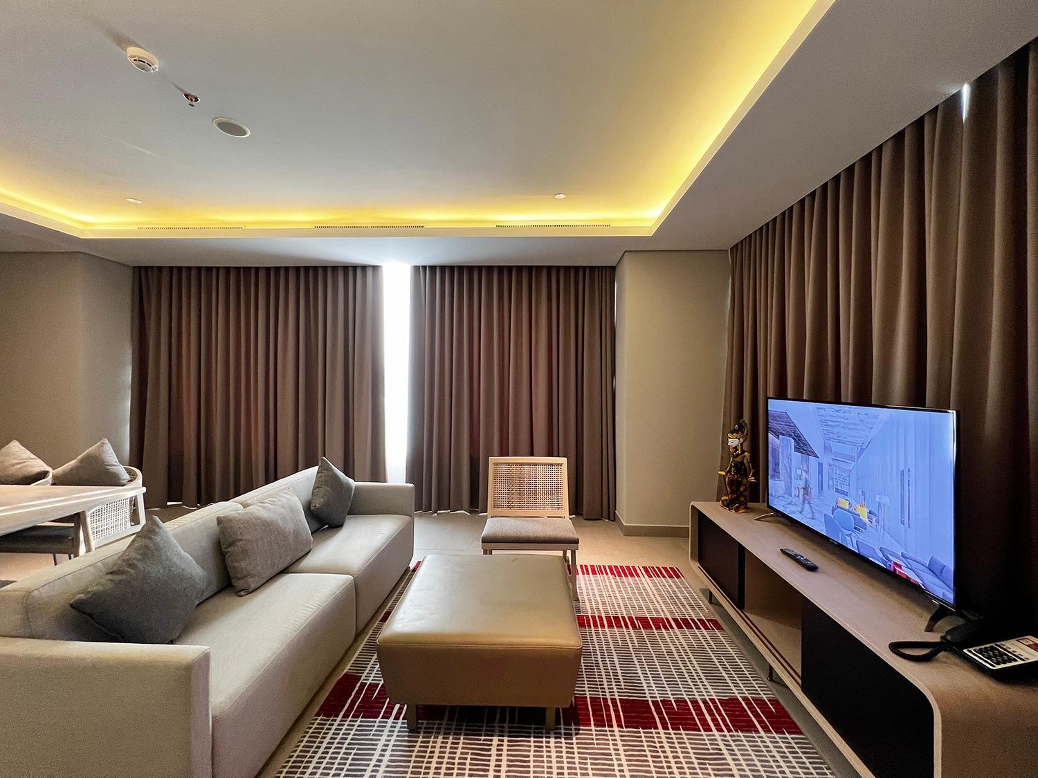 Two-Bedroom Suite - Photo 15