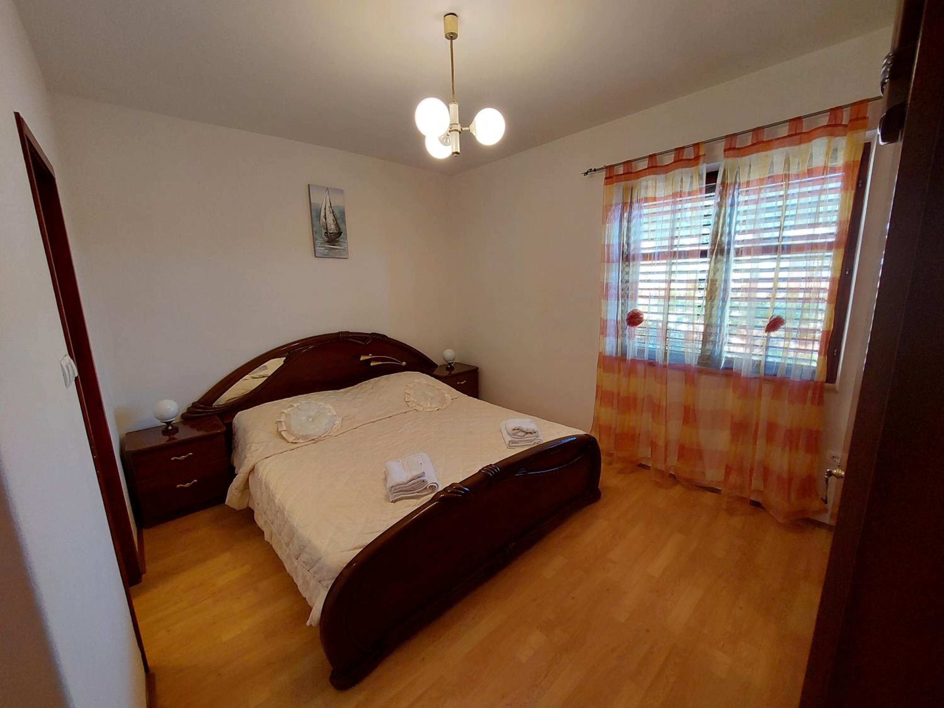 Two Bedroom Apartment with Terrace and Sea View
