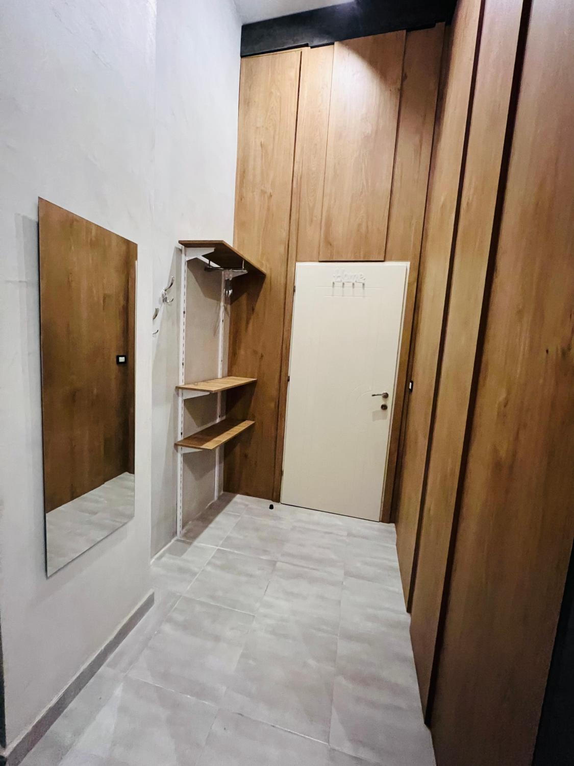 Studio Apartment photo 2