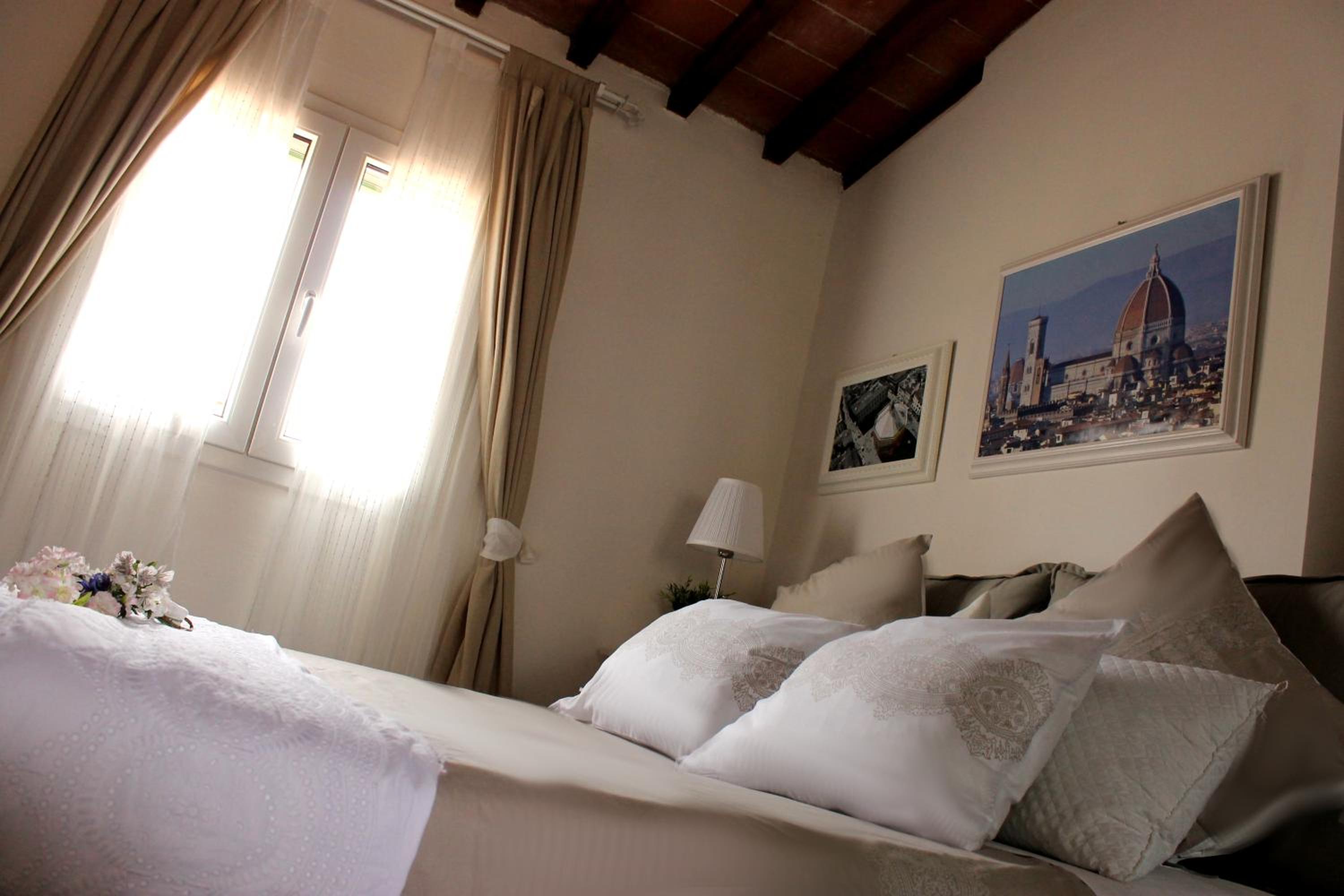 One-Bedroom House photo 2