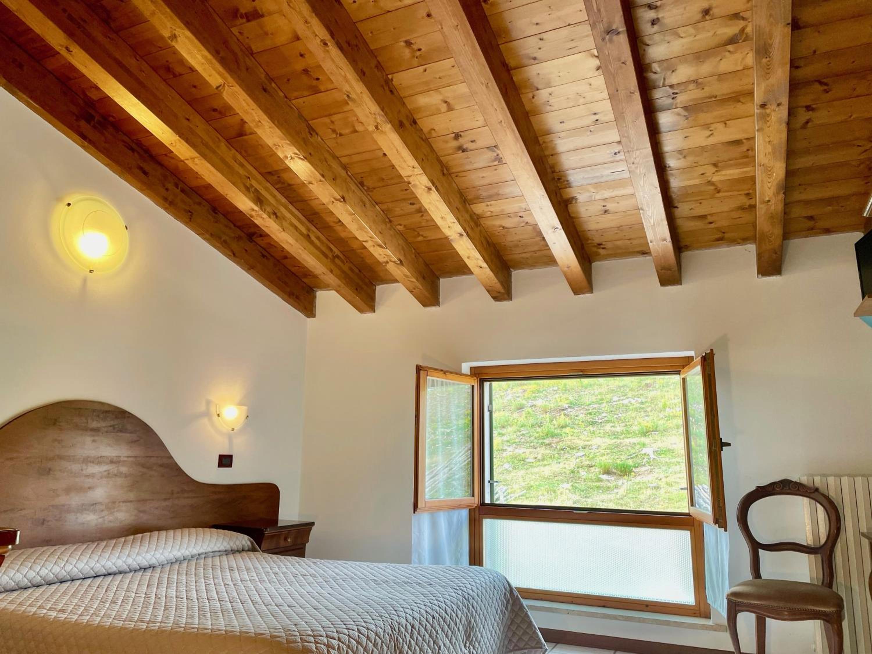 Double or Twin Room with Garden View