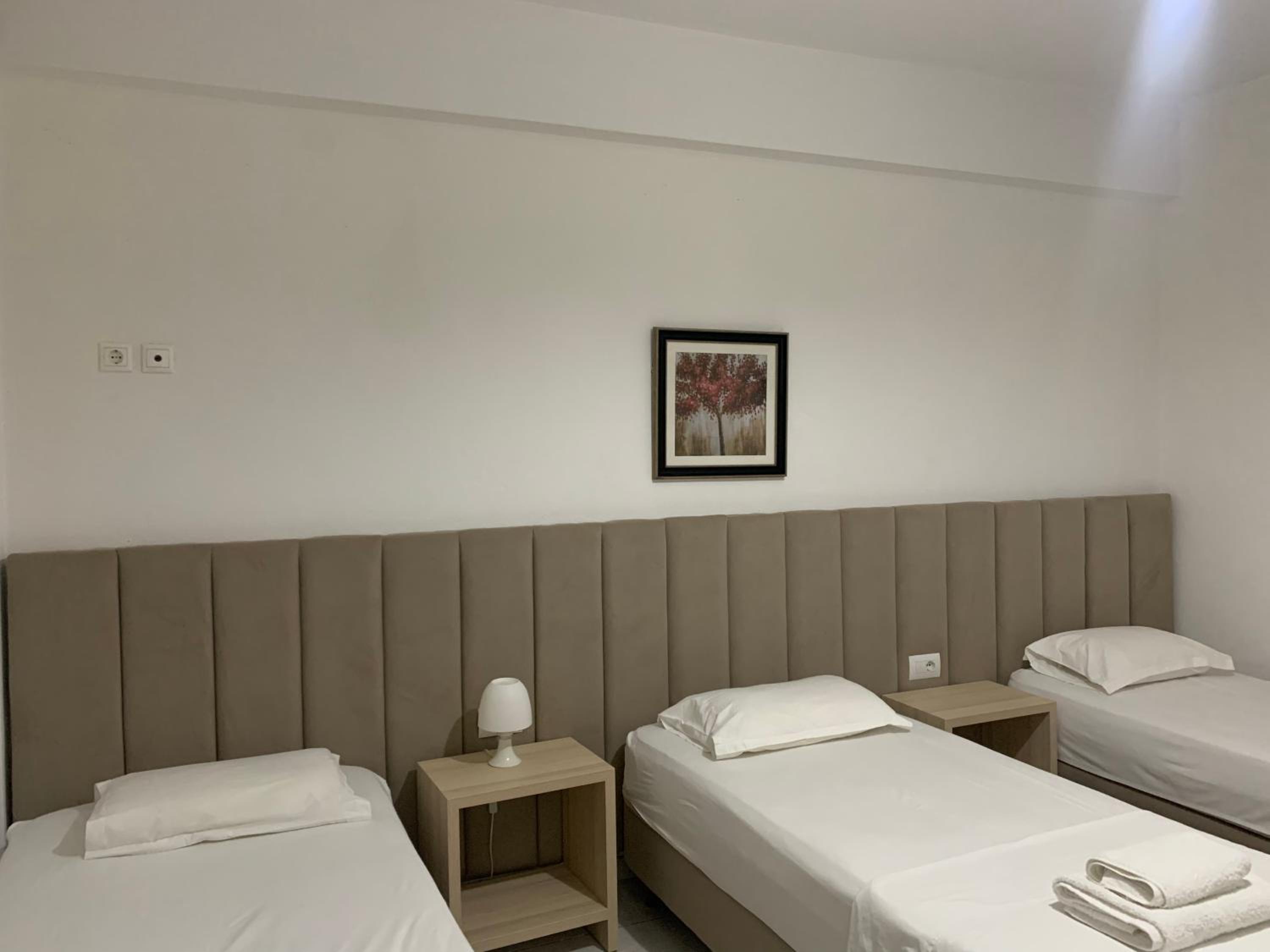 Comfort Triple Room