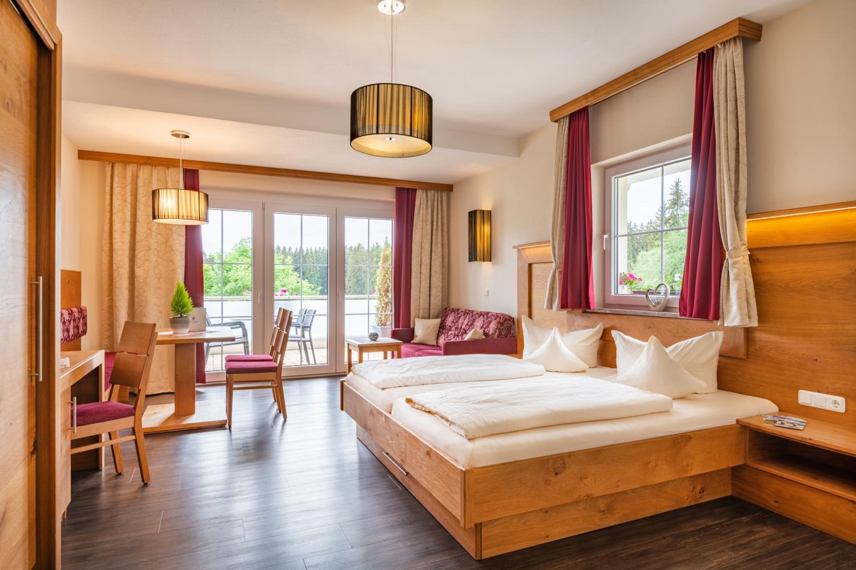 Superior Quadruple Room photo 2