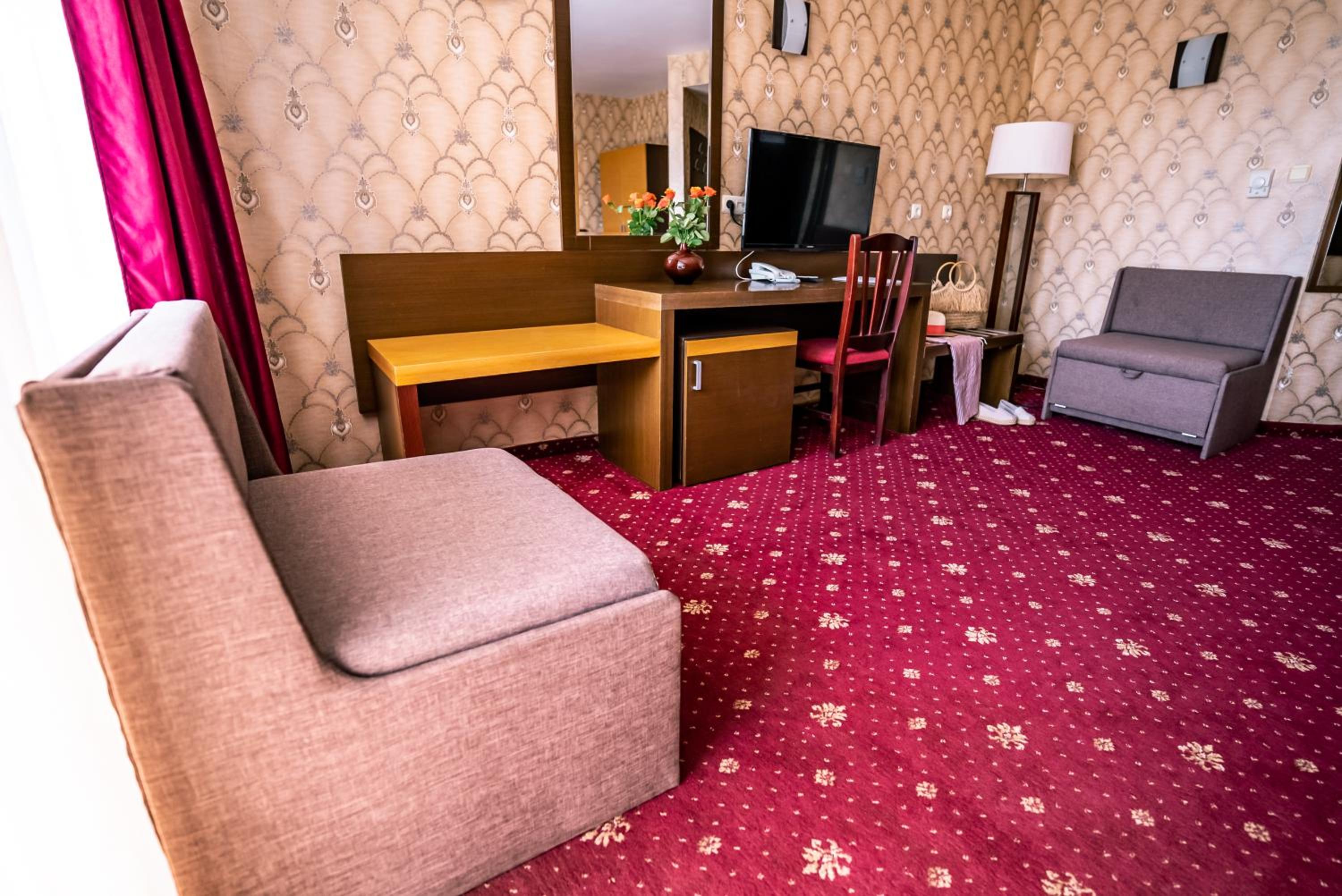 Superior Double Room with Extra Bed - All Inclusive - Photo 4