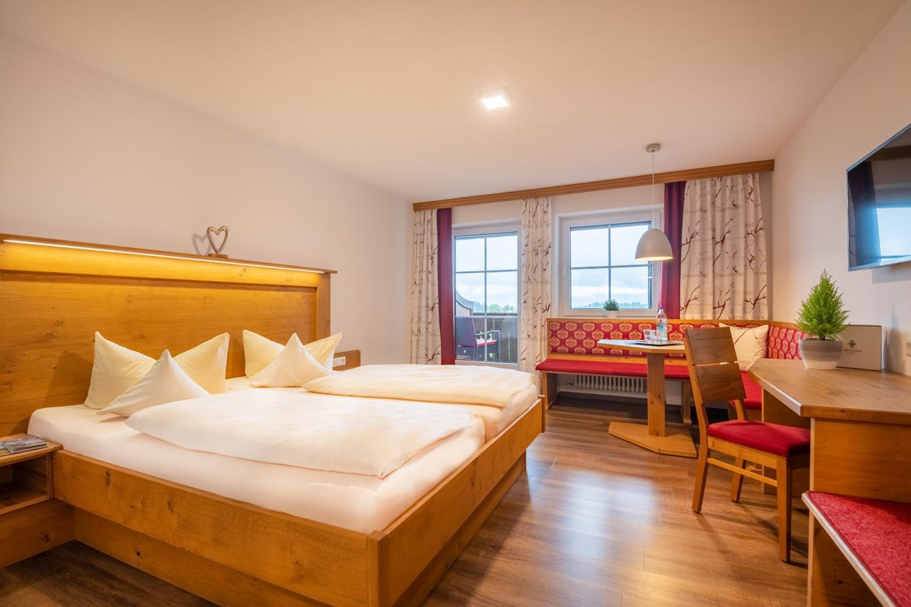 Double Room with Balcony photo 2