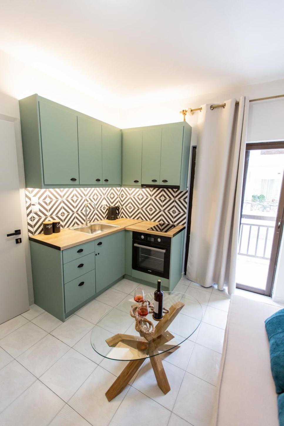 One-Bedroom Apartment - Photo 9