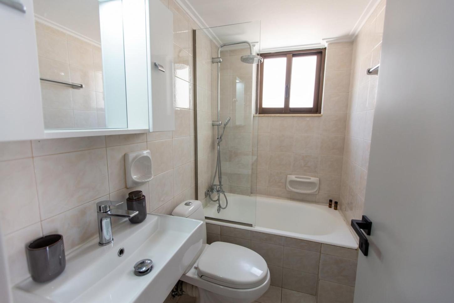 One-Bedroom Apartment - Photo 20