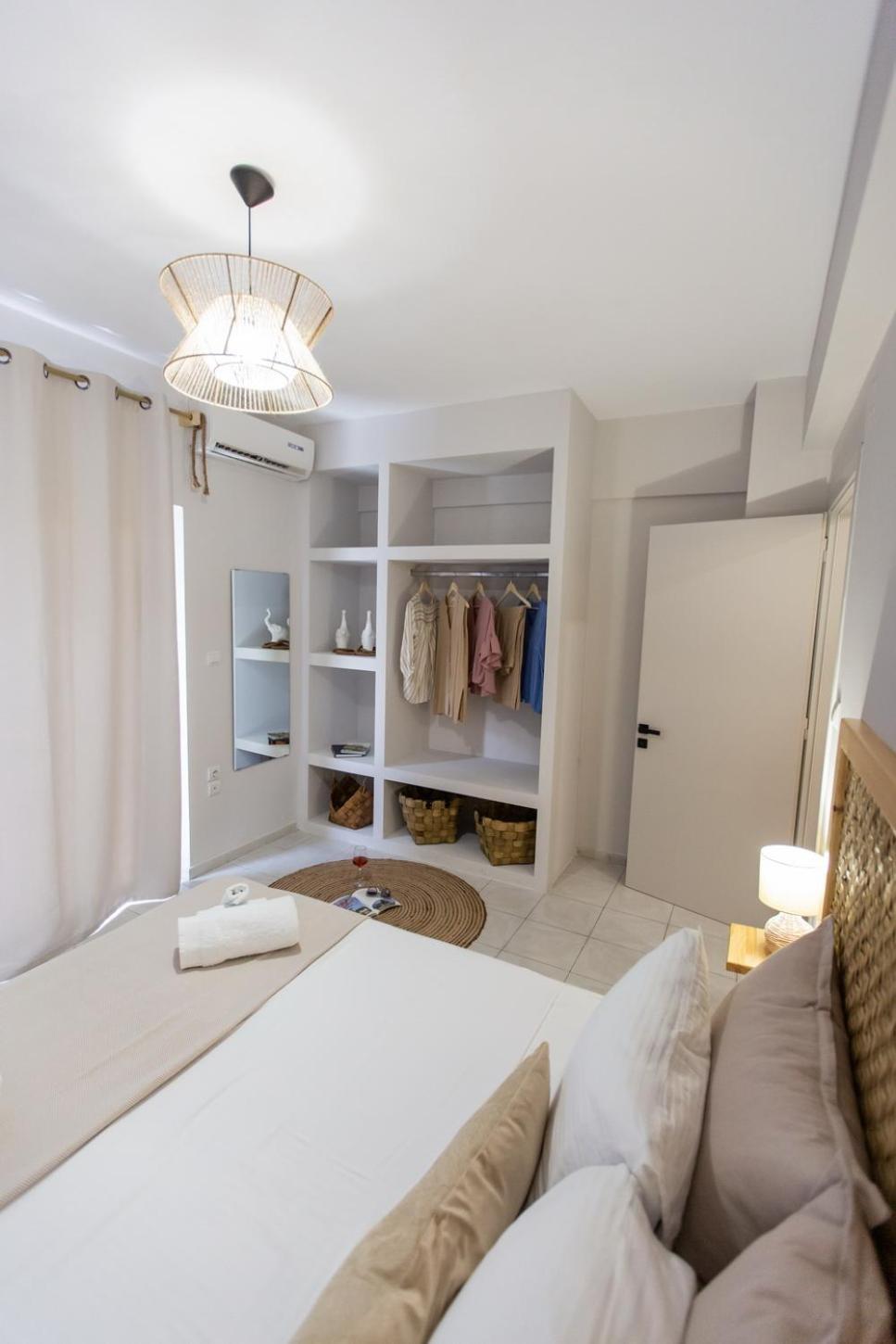 One-Bedroom Apartment - Photo 8
