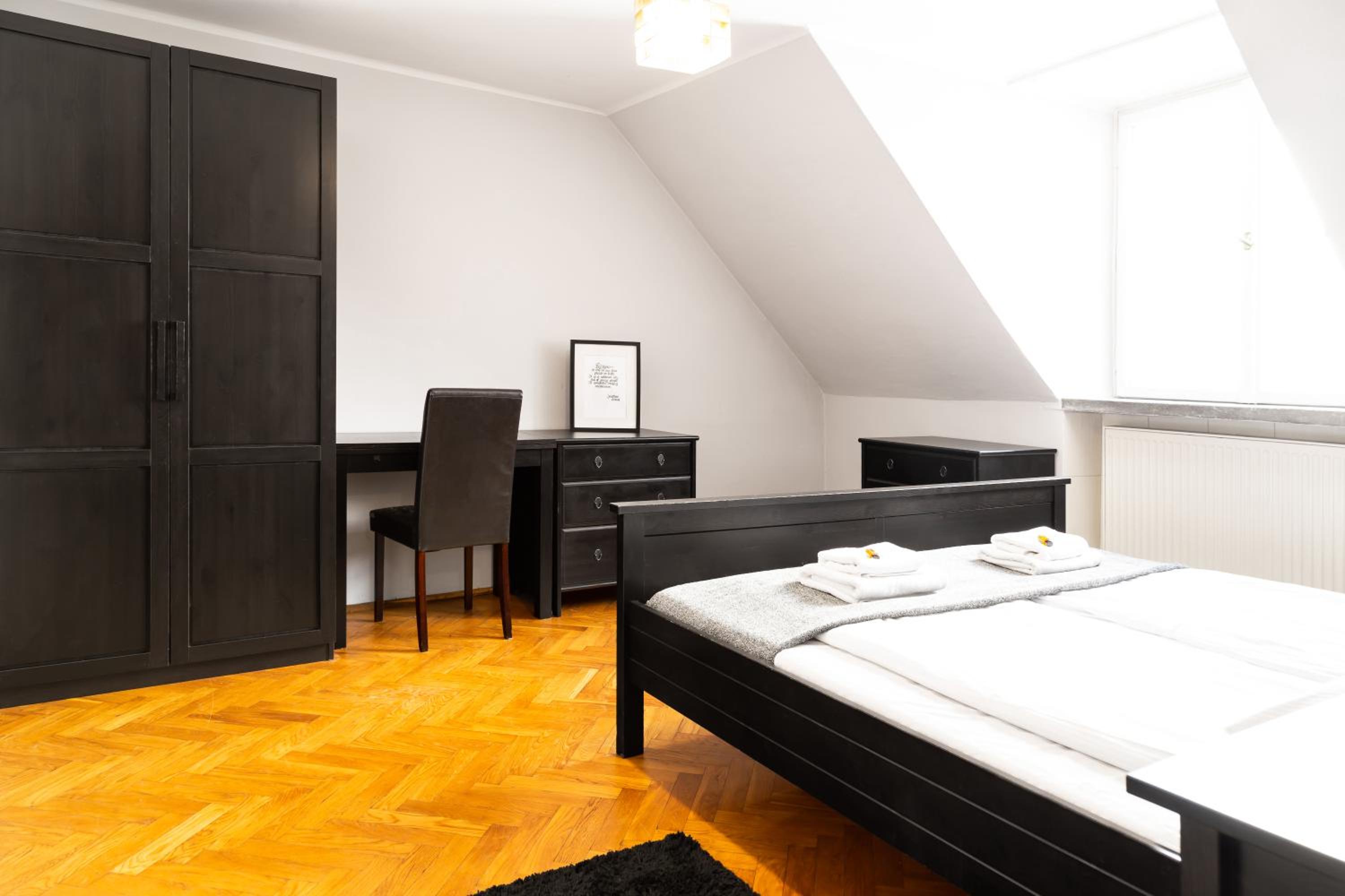 Two-Bedroom Apartment - Photo 10