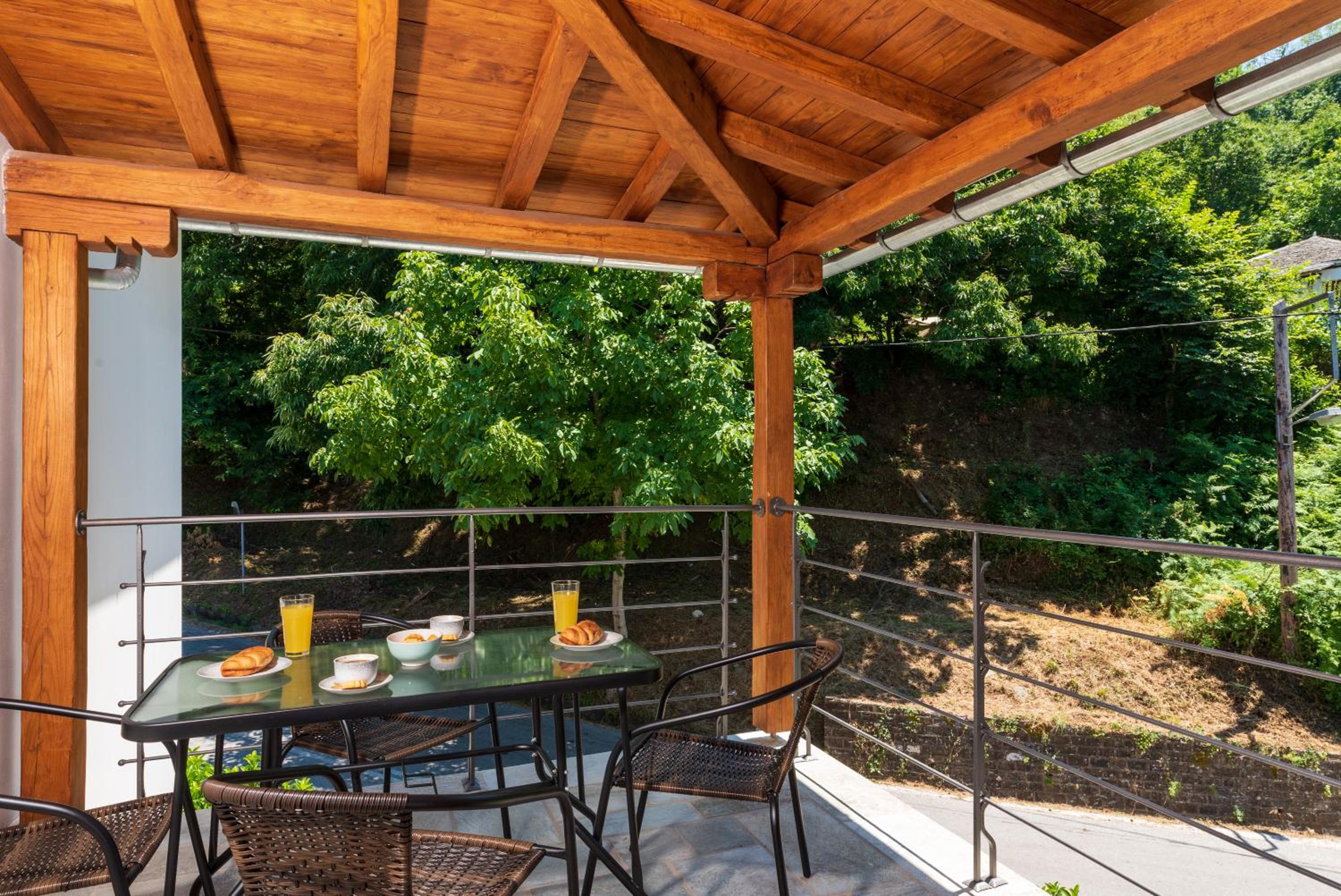 Family Suite with Balcony photo 3