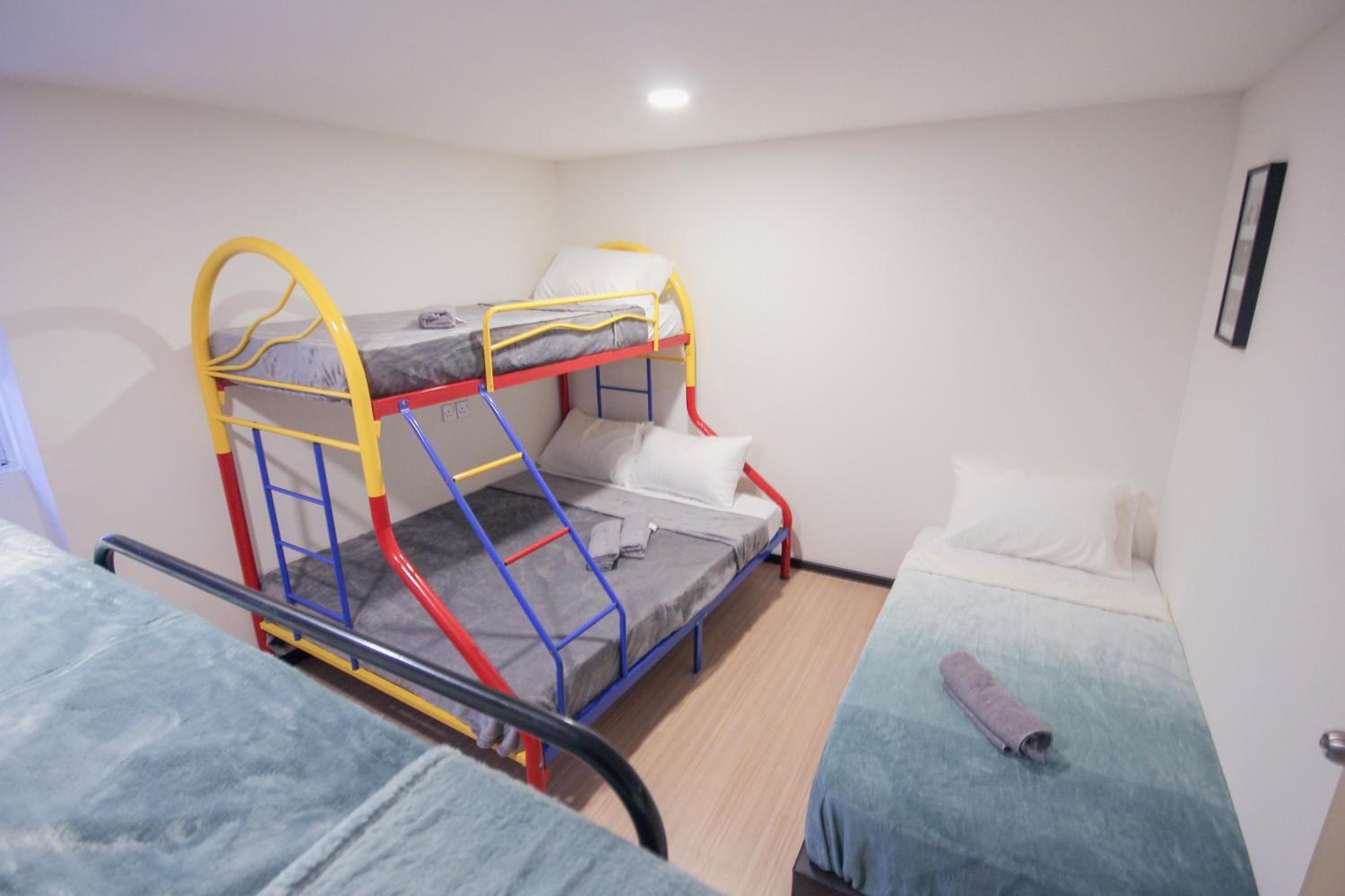 Deluxe Family Room - Photo 3