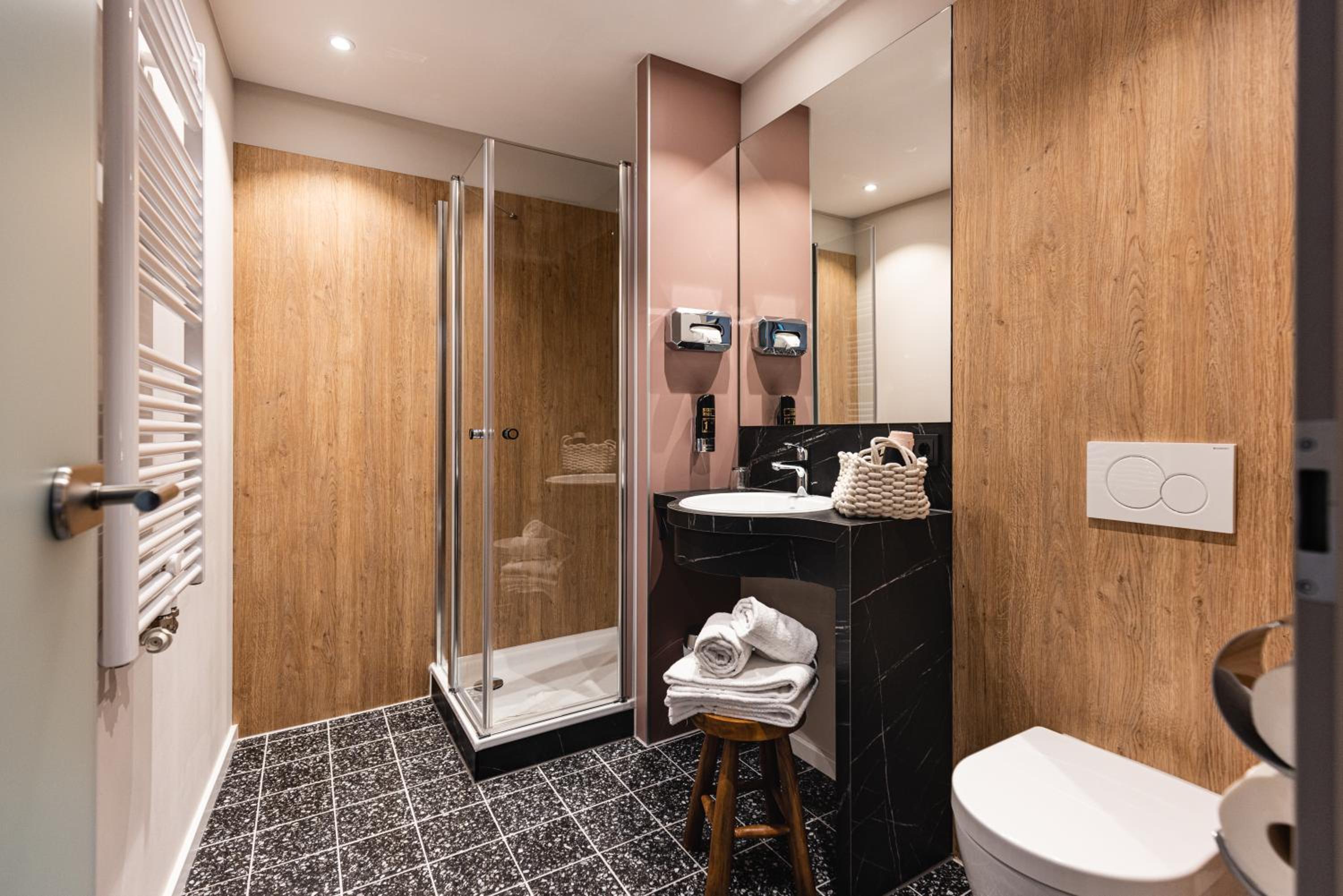 Comfort Plus Double Room - Home - Photo 13