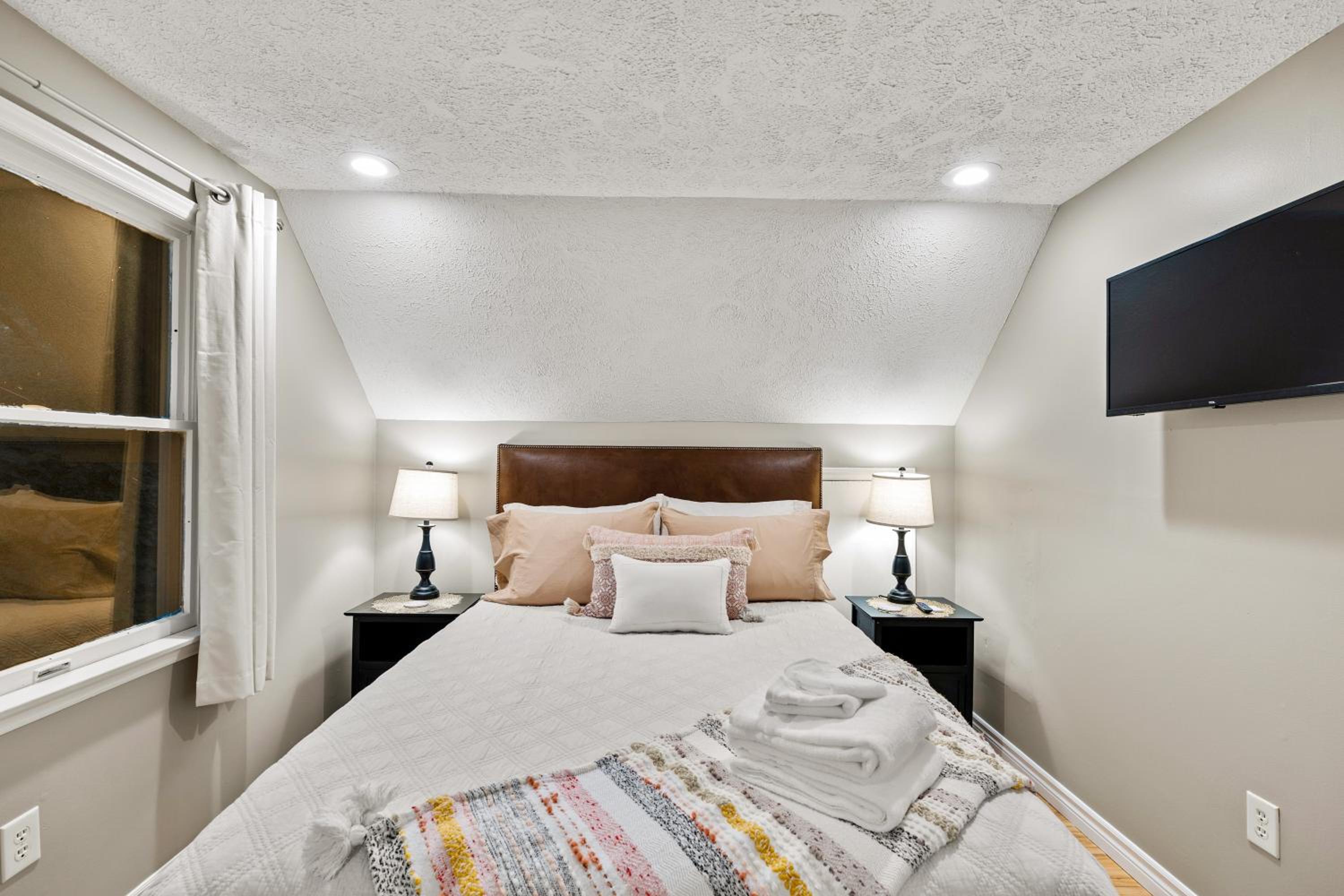 Three-Bedroom Chalet photo 1